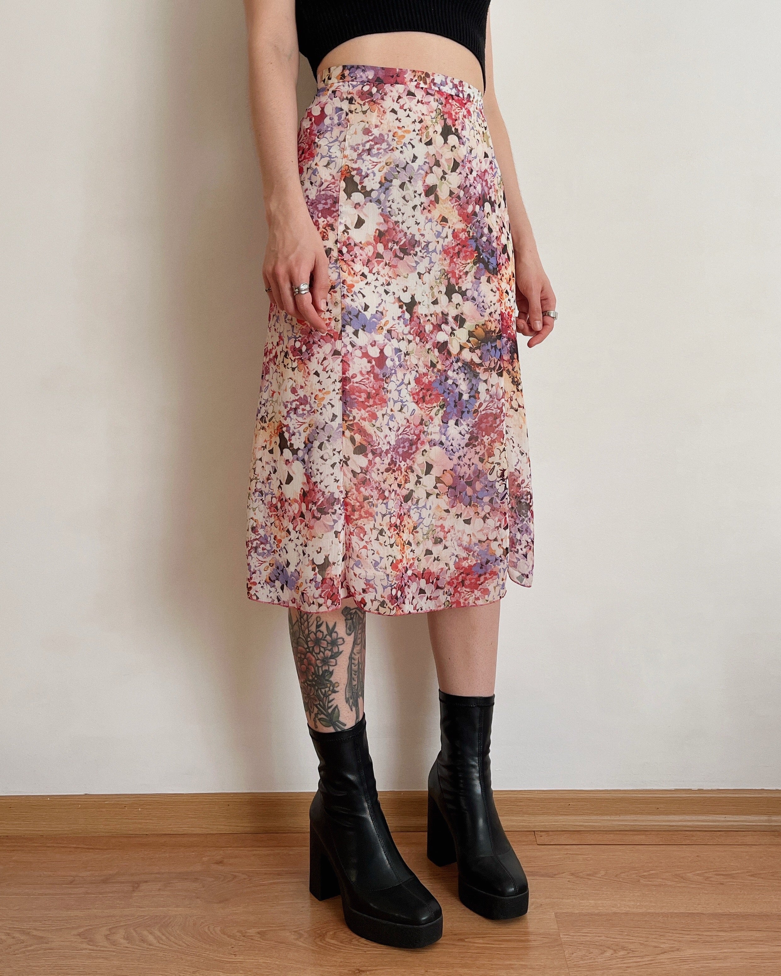 Vintage floral skirt (XL)