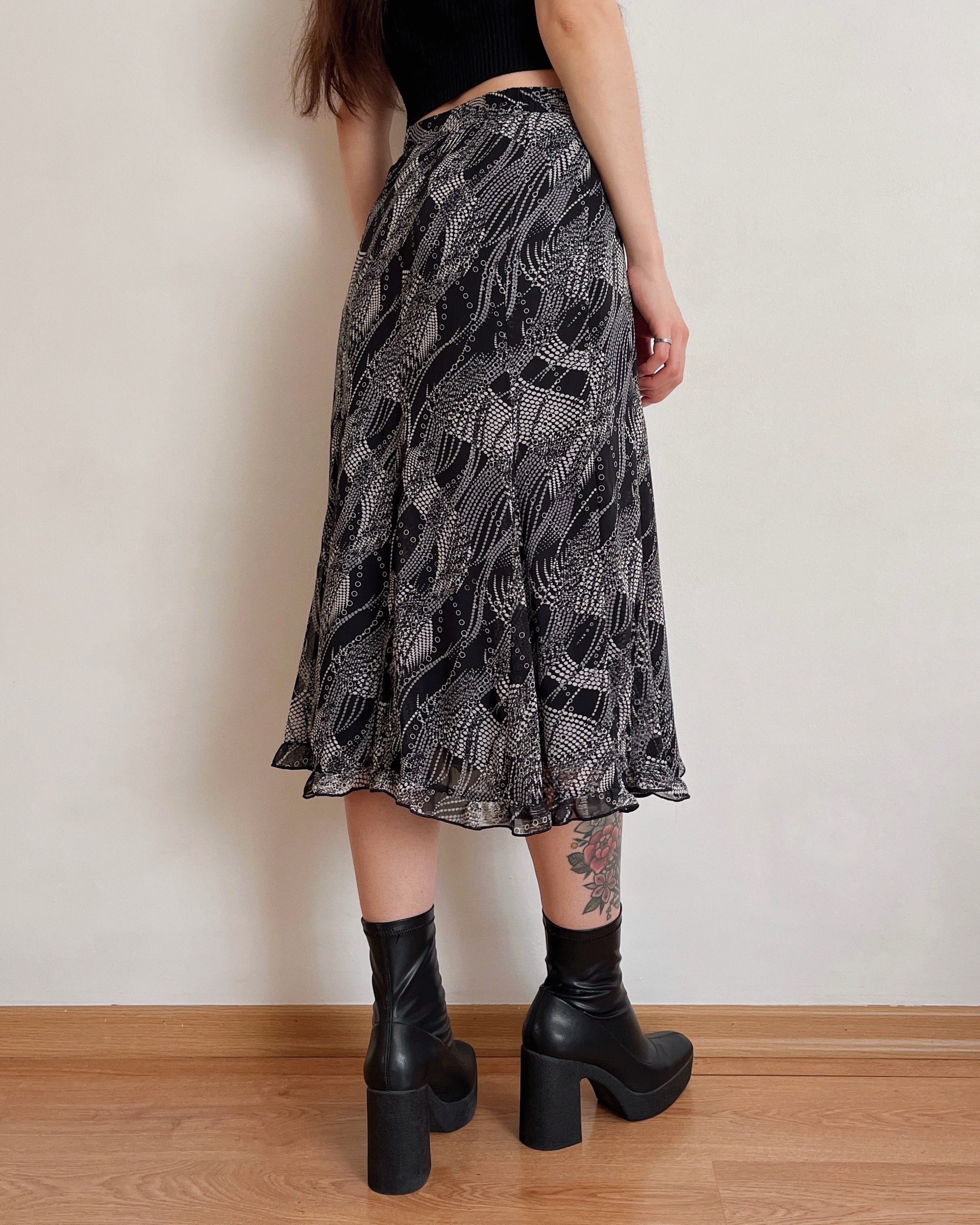 Vintage midi skirt (S/M)