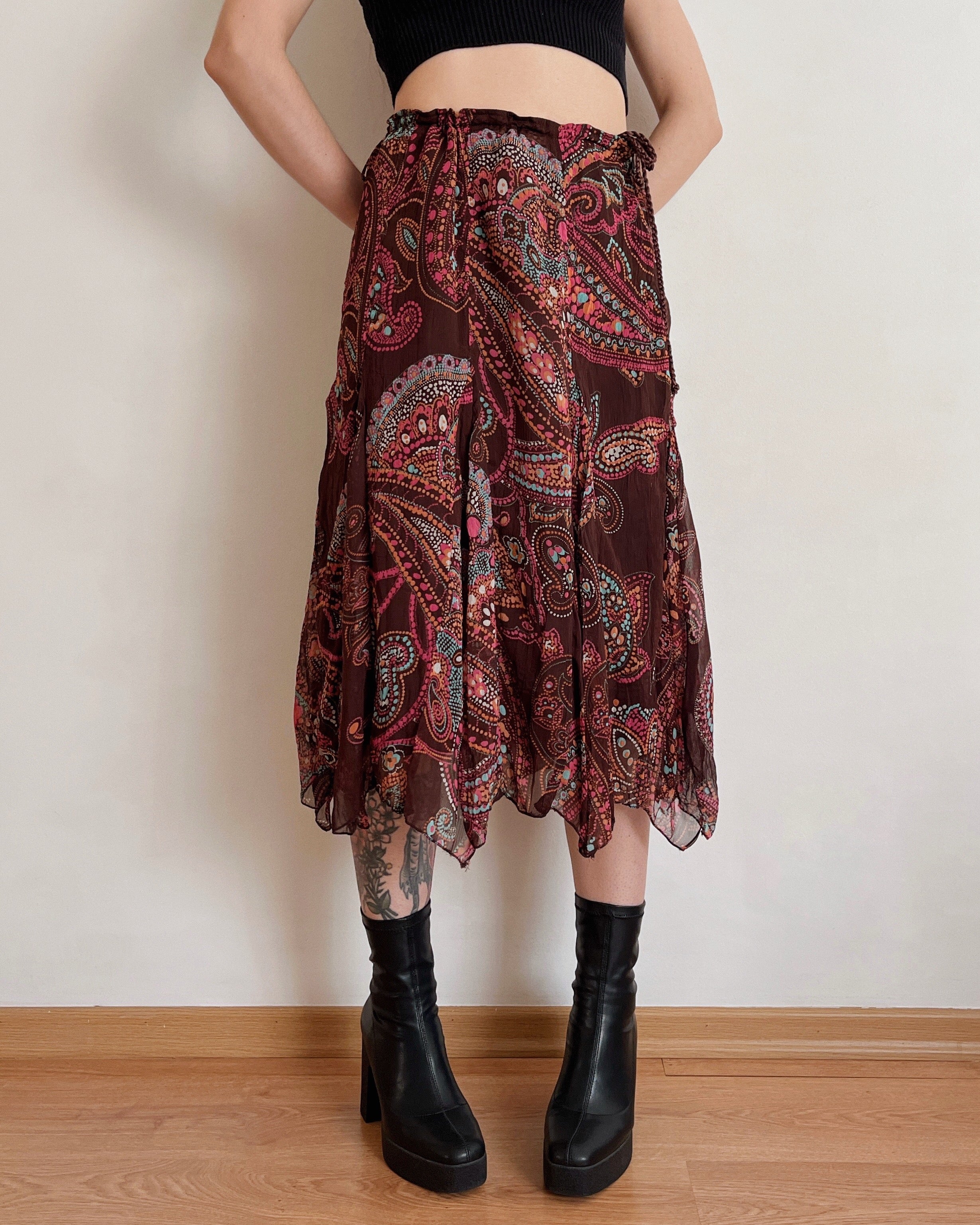 Vintage asymmetric skirt (2XS-L)