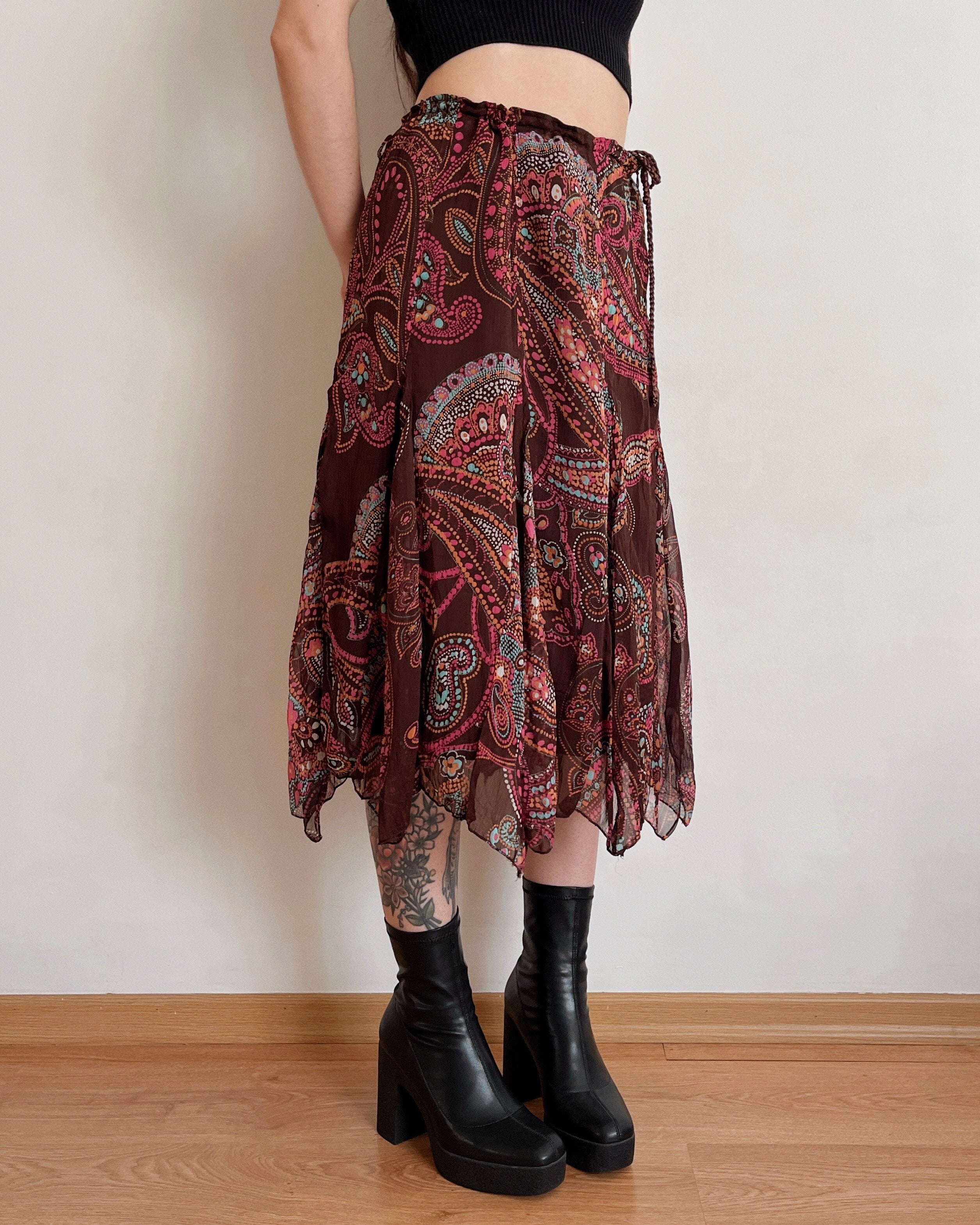 Vintage asymmetric skirt (2XS-L)