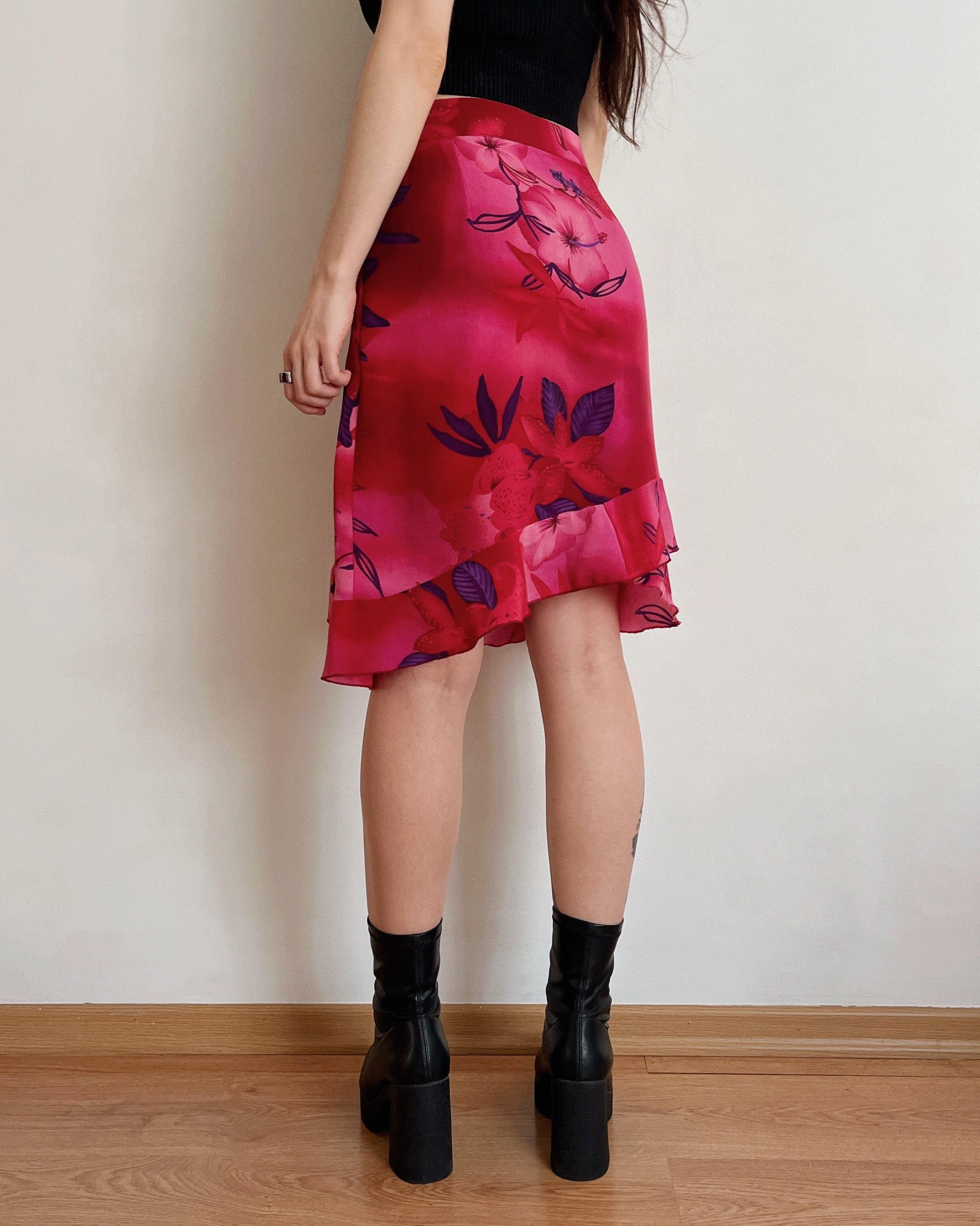 Asymmetric midi skirt (2XL)