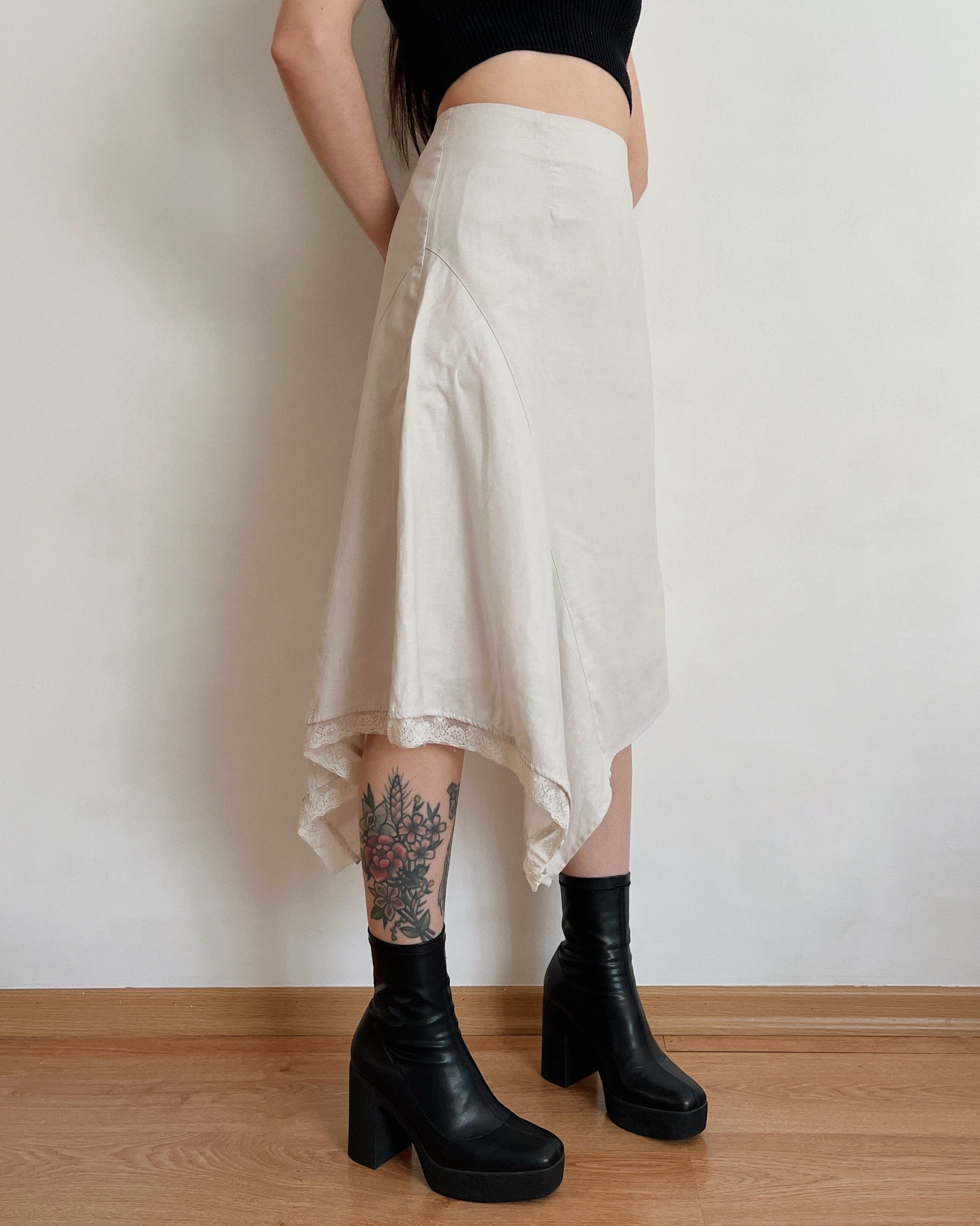 Asymmetric midi skirt (M)