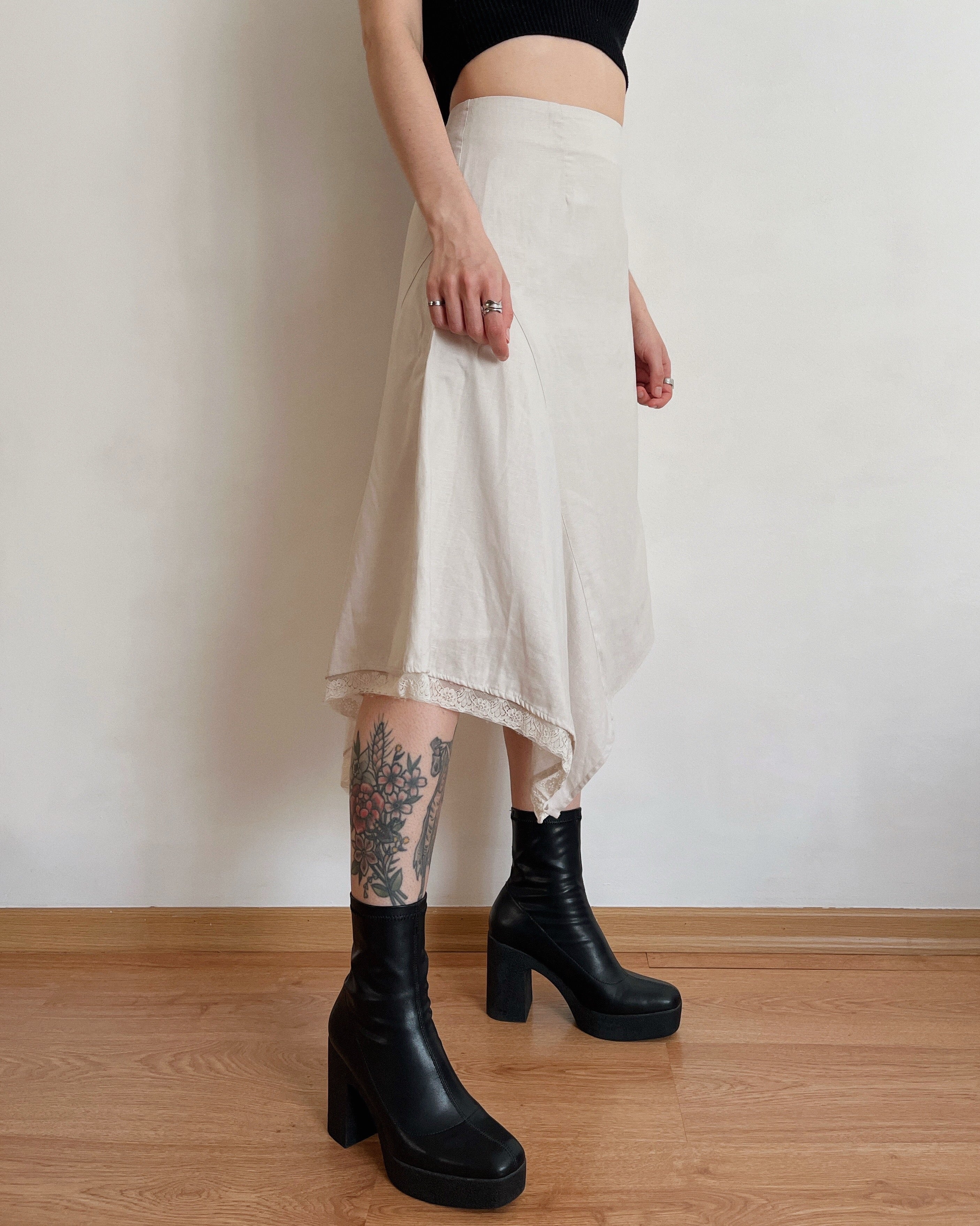 Asymmetric midi skirt (M)