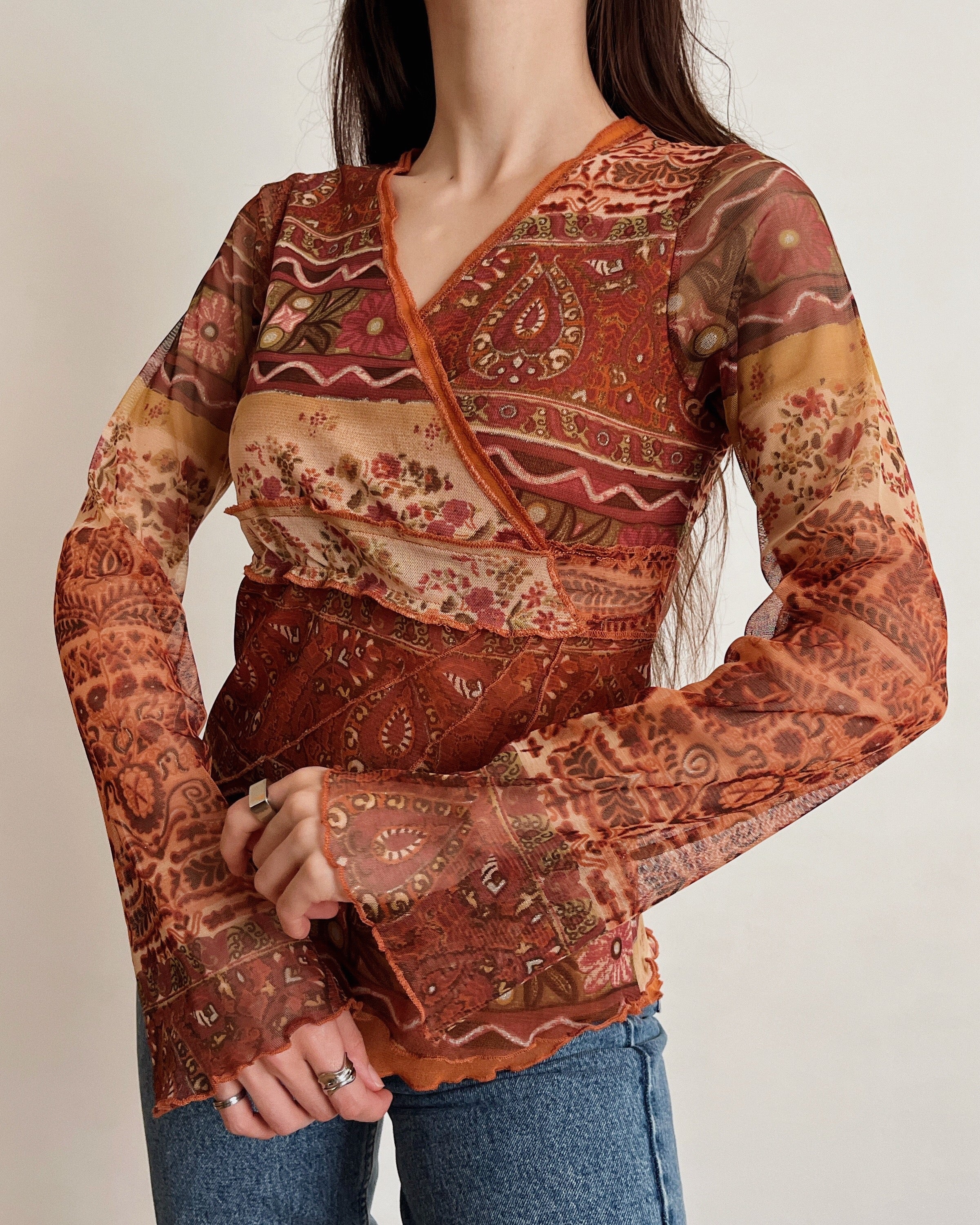 V-neck mesh top (XS-M)