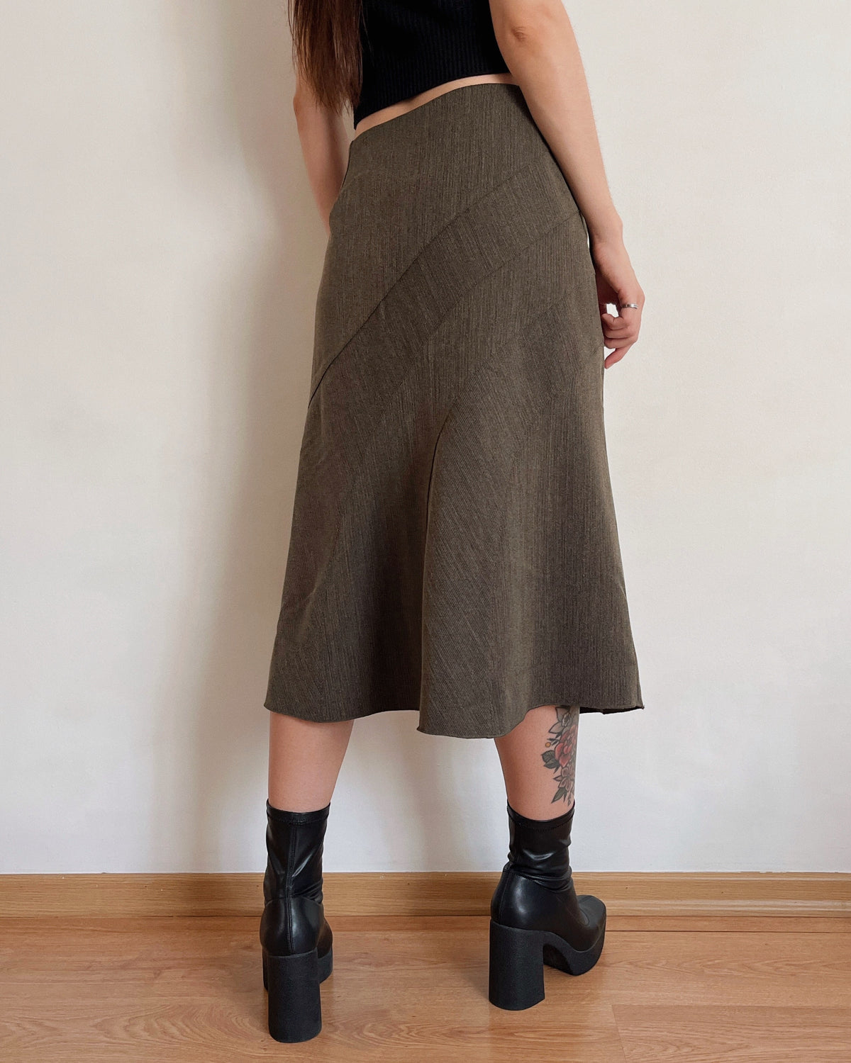 Vintage midi skirt (L/XL)