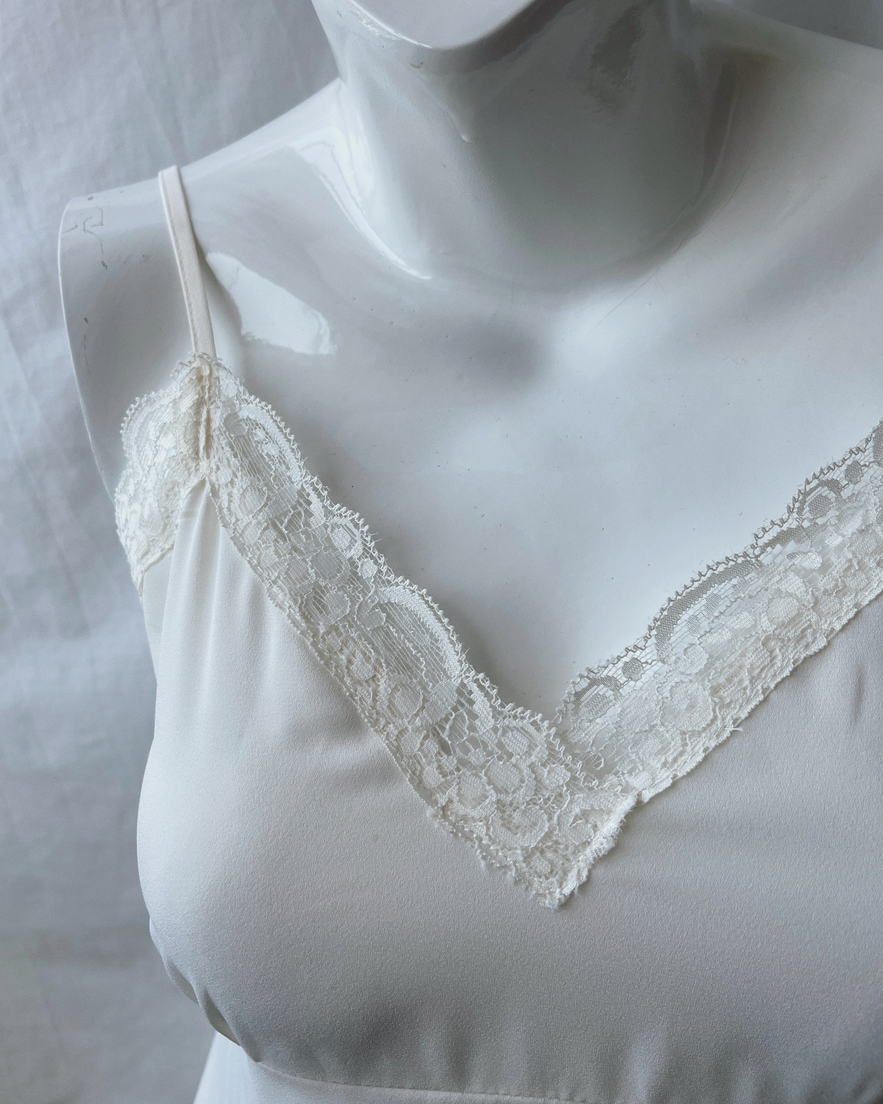 Guess cami top (XS)