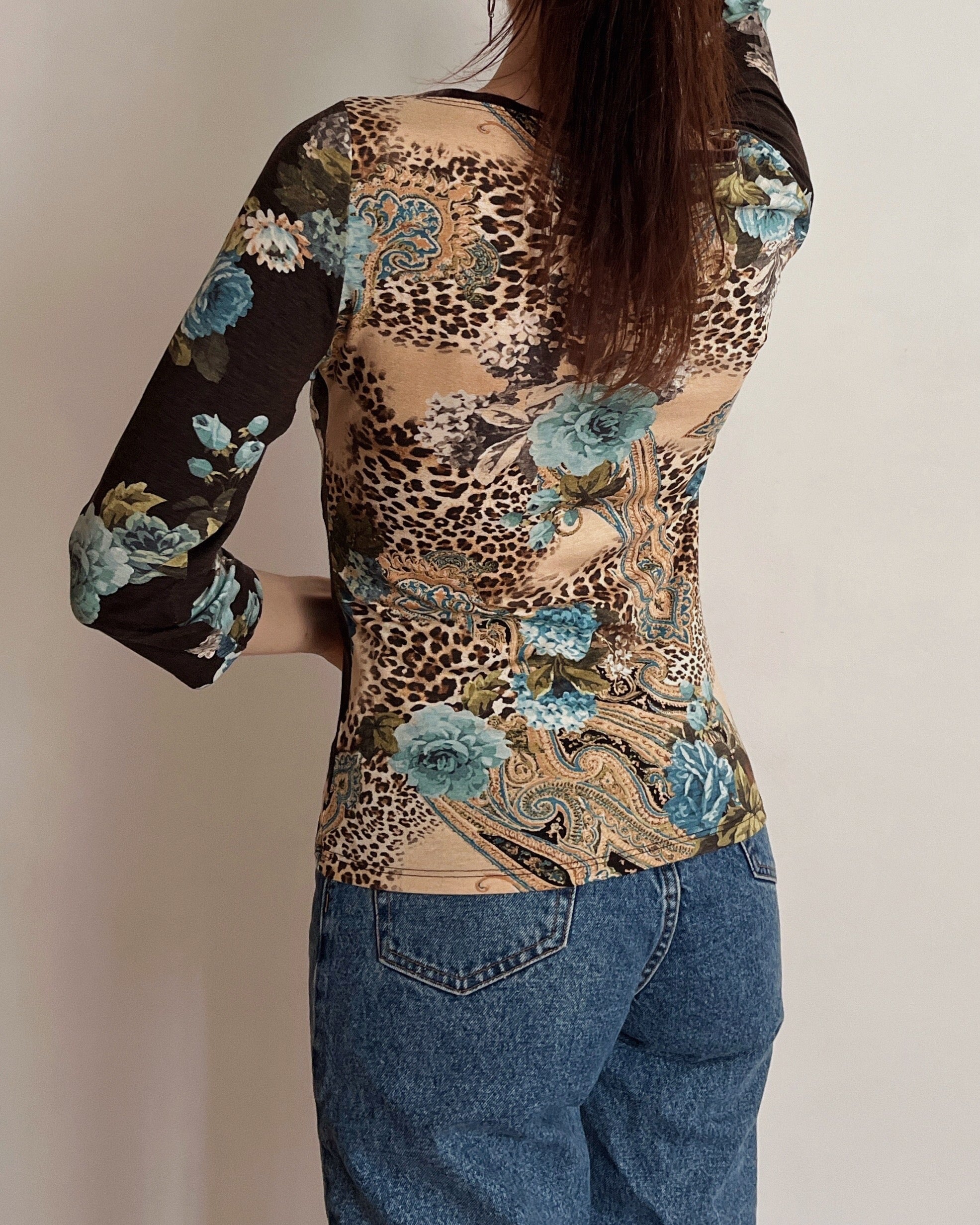 Vintage v-neck top (S)