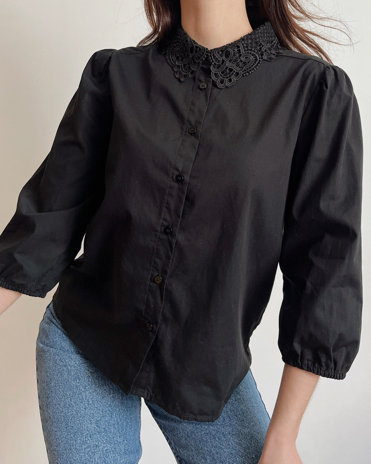 Puff sleeve lace collar shirt (S)