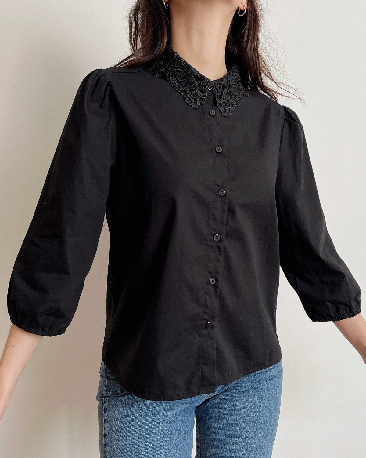 Puff sleeve lace collar shirt (S)