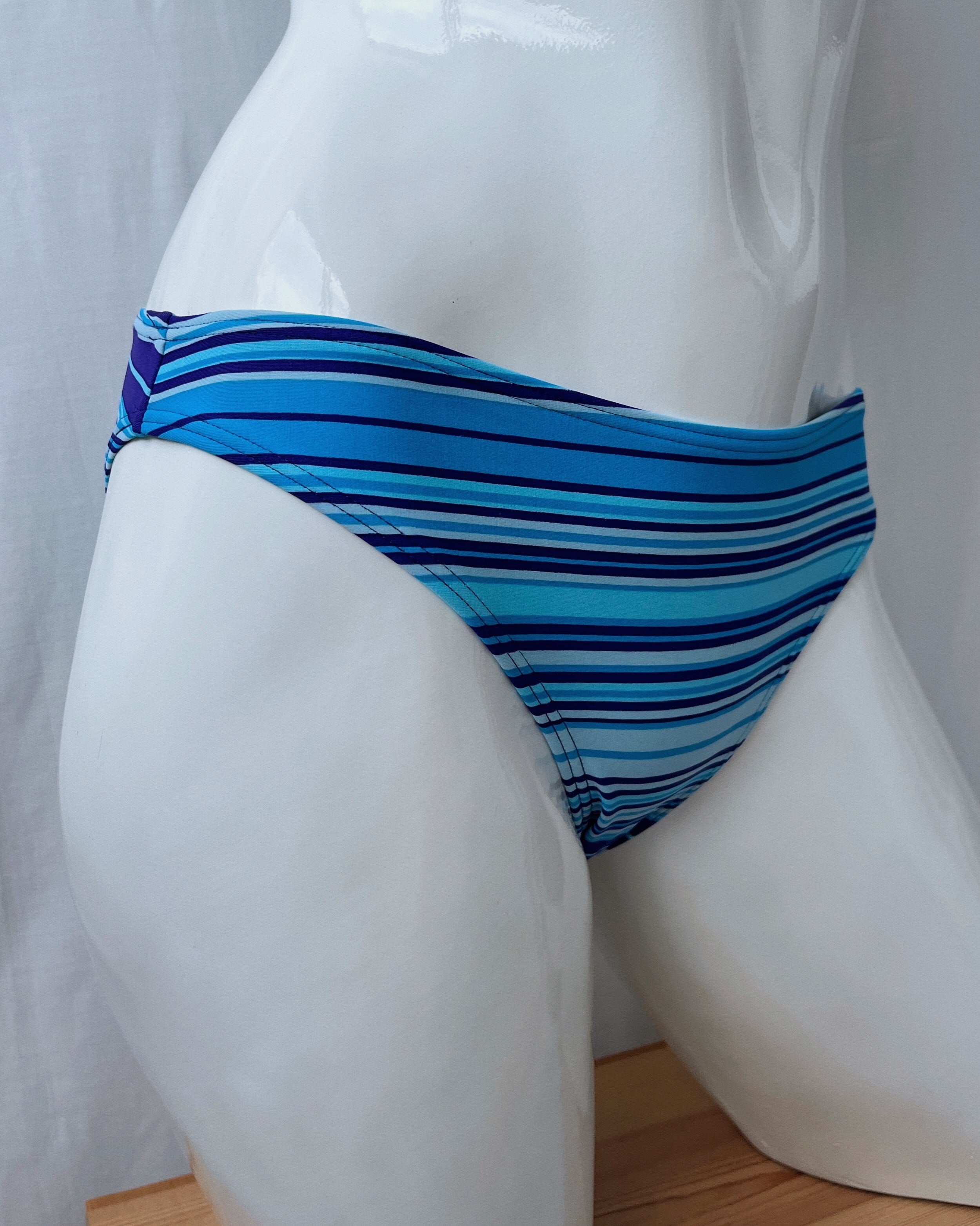 Deadstock blue striped bikini (XS/S)