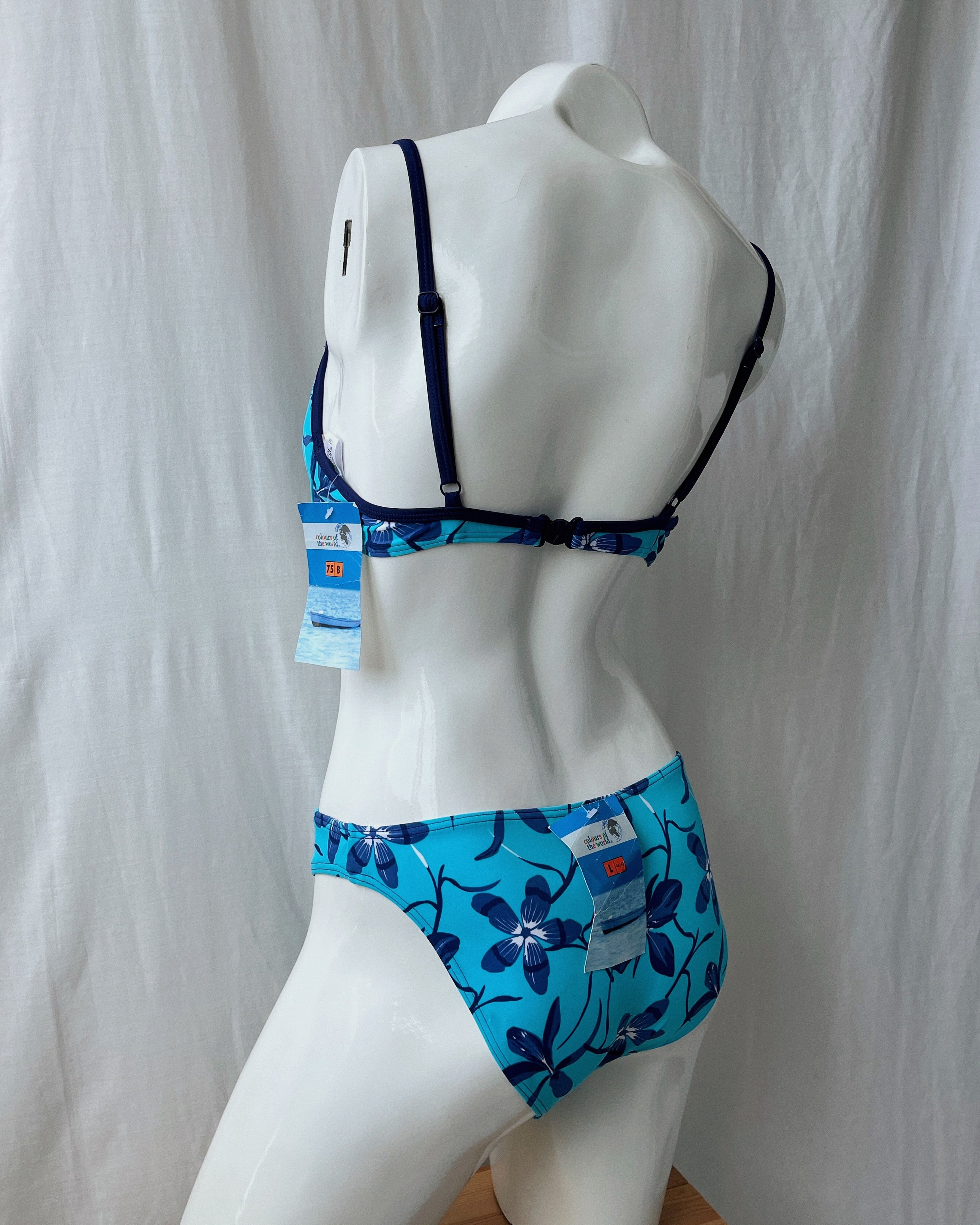 Deadstock blue floral bikini (XS-M)