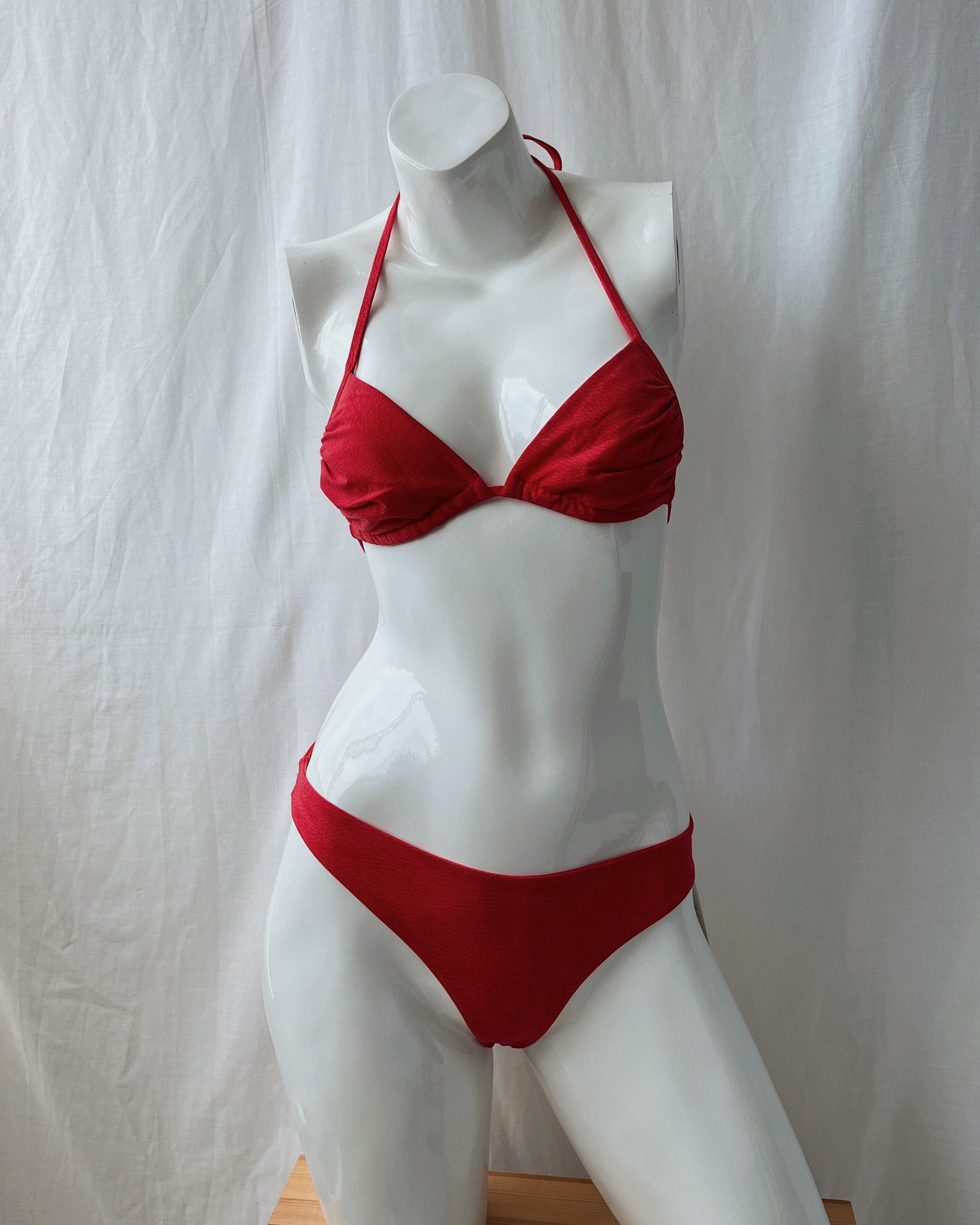 Deadstock red bikini (2XS/XS)