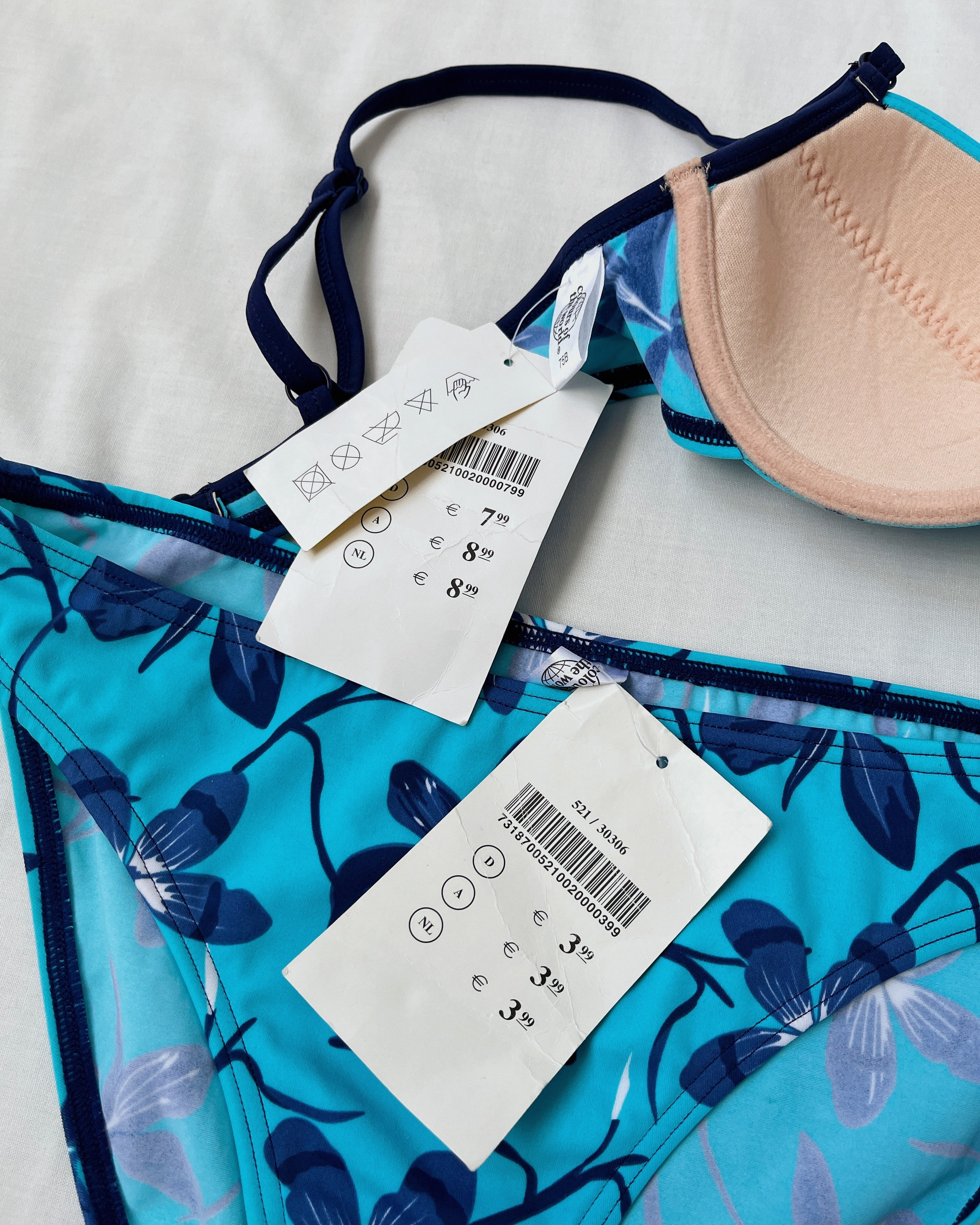 Deadstock blue floral bikini (XS-M)
