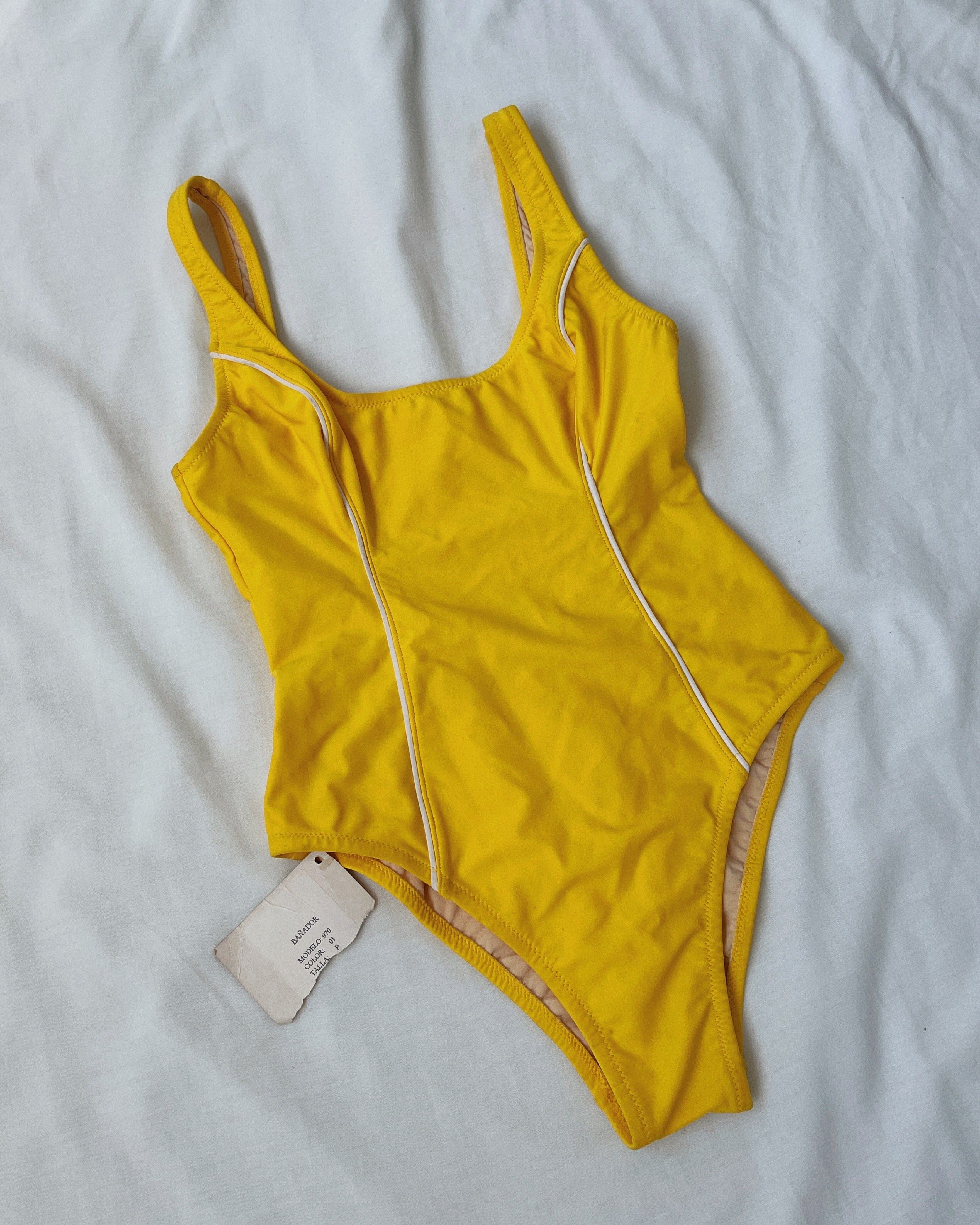 Deadstock yellow swimsuit (2XS/XS)
