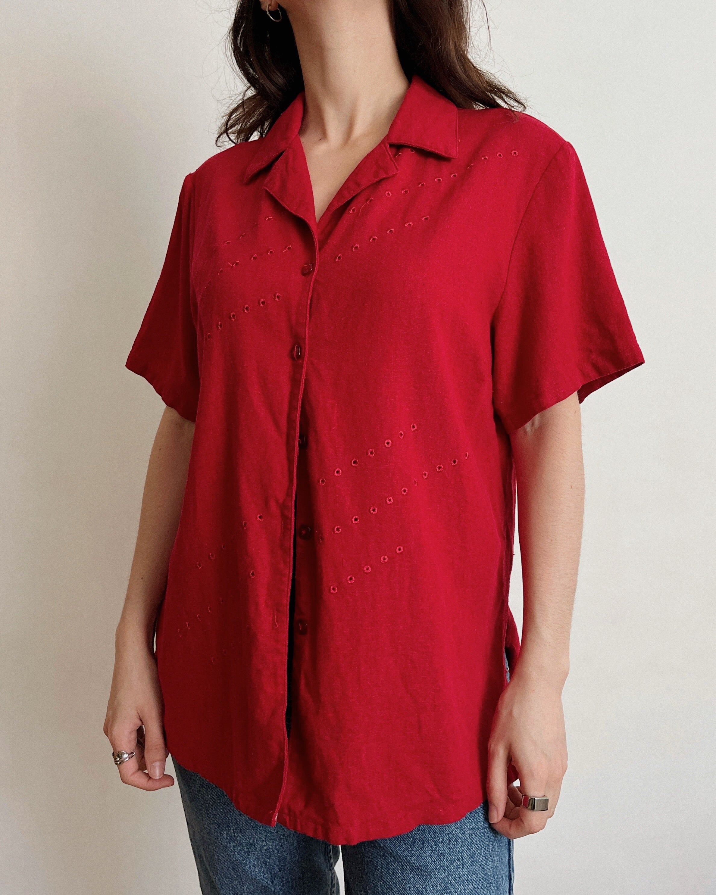 Vintage red shirt (M)