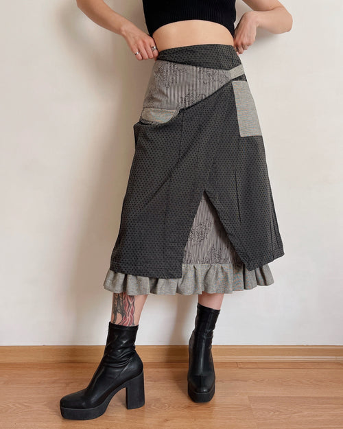 Vintage maxi skirt (XL)
