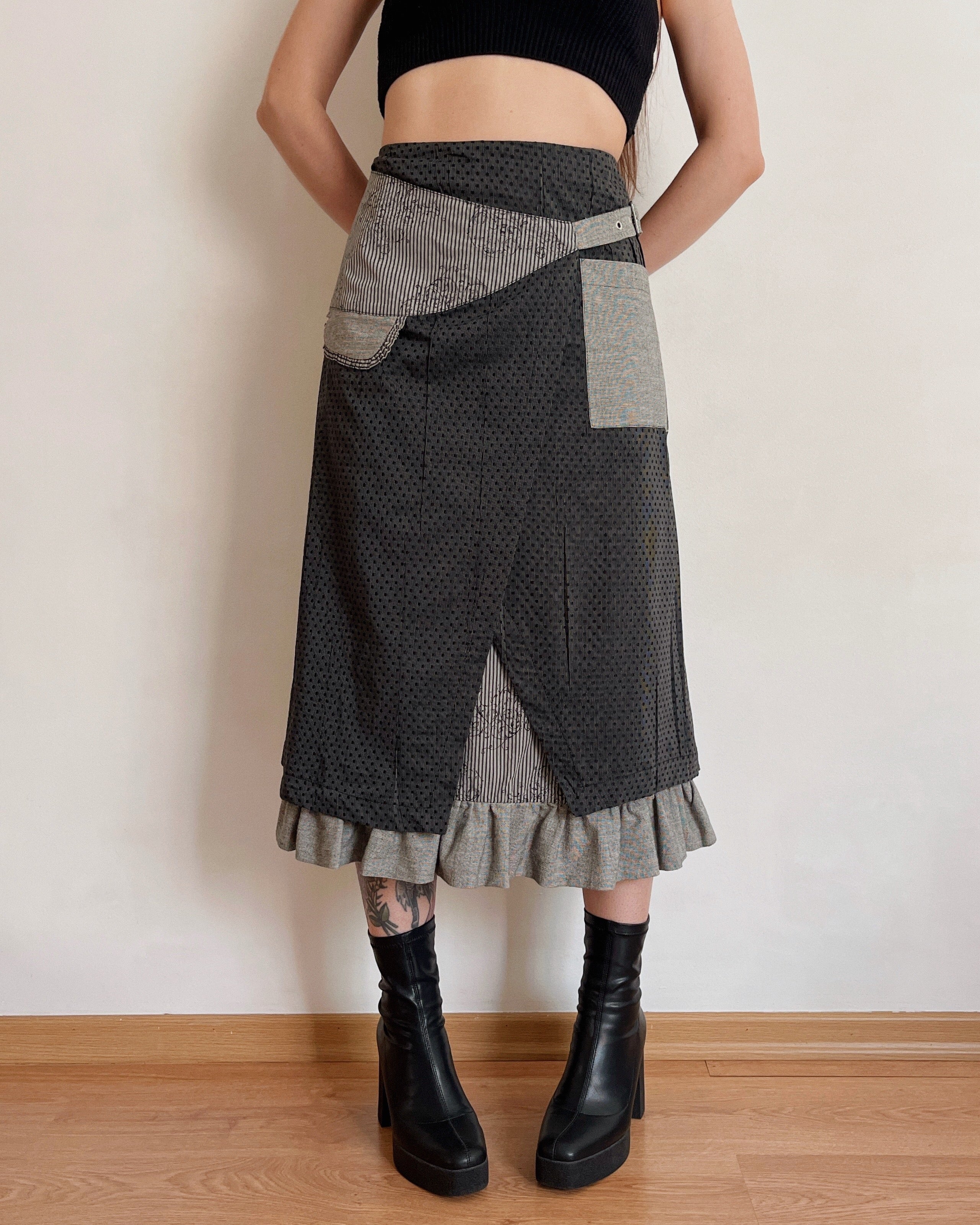 Vintage maxi skirt (XL)
