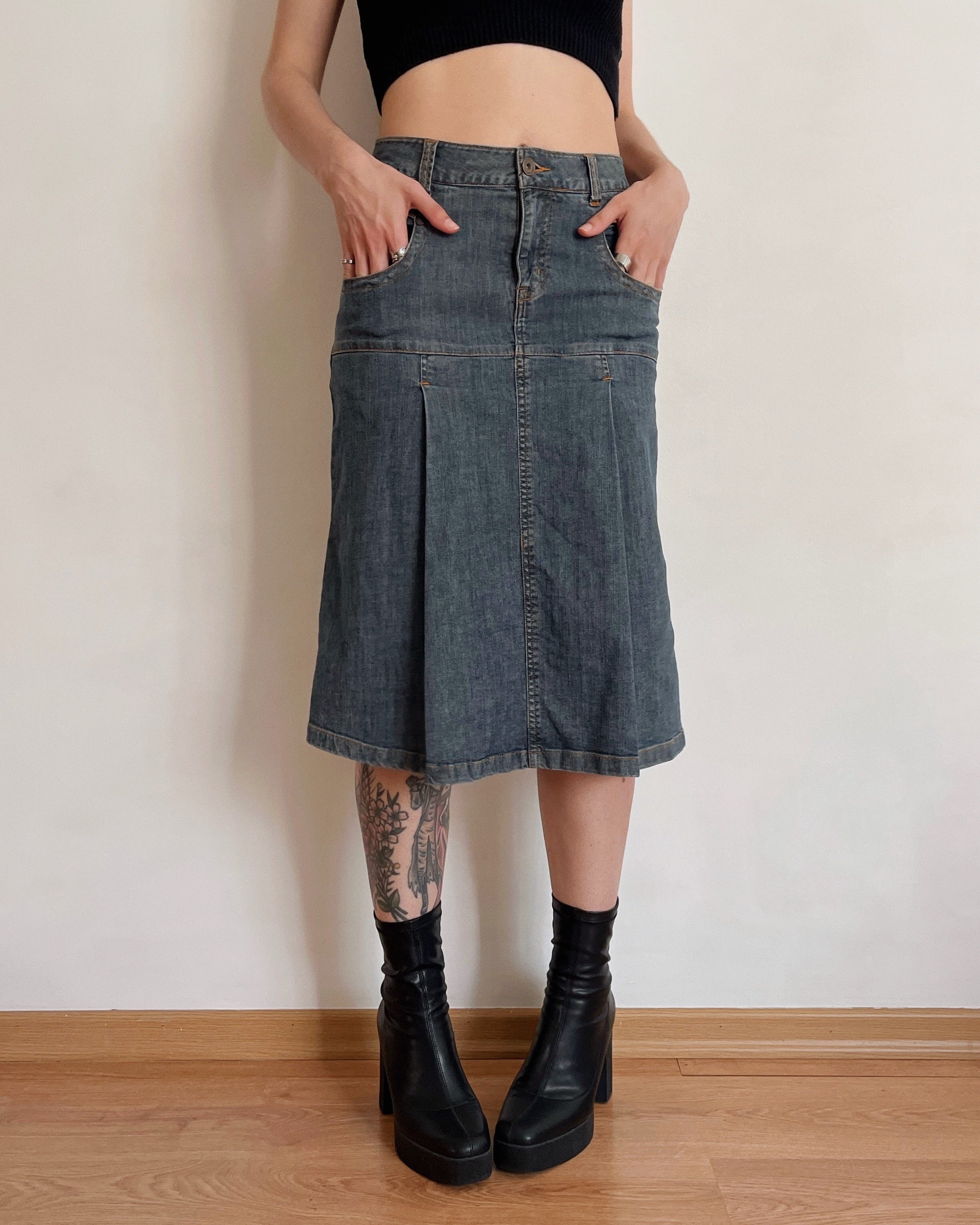 Vintage denim midi skirt (XS)