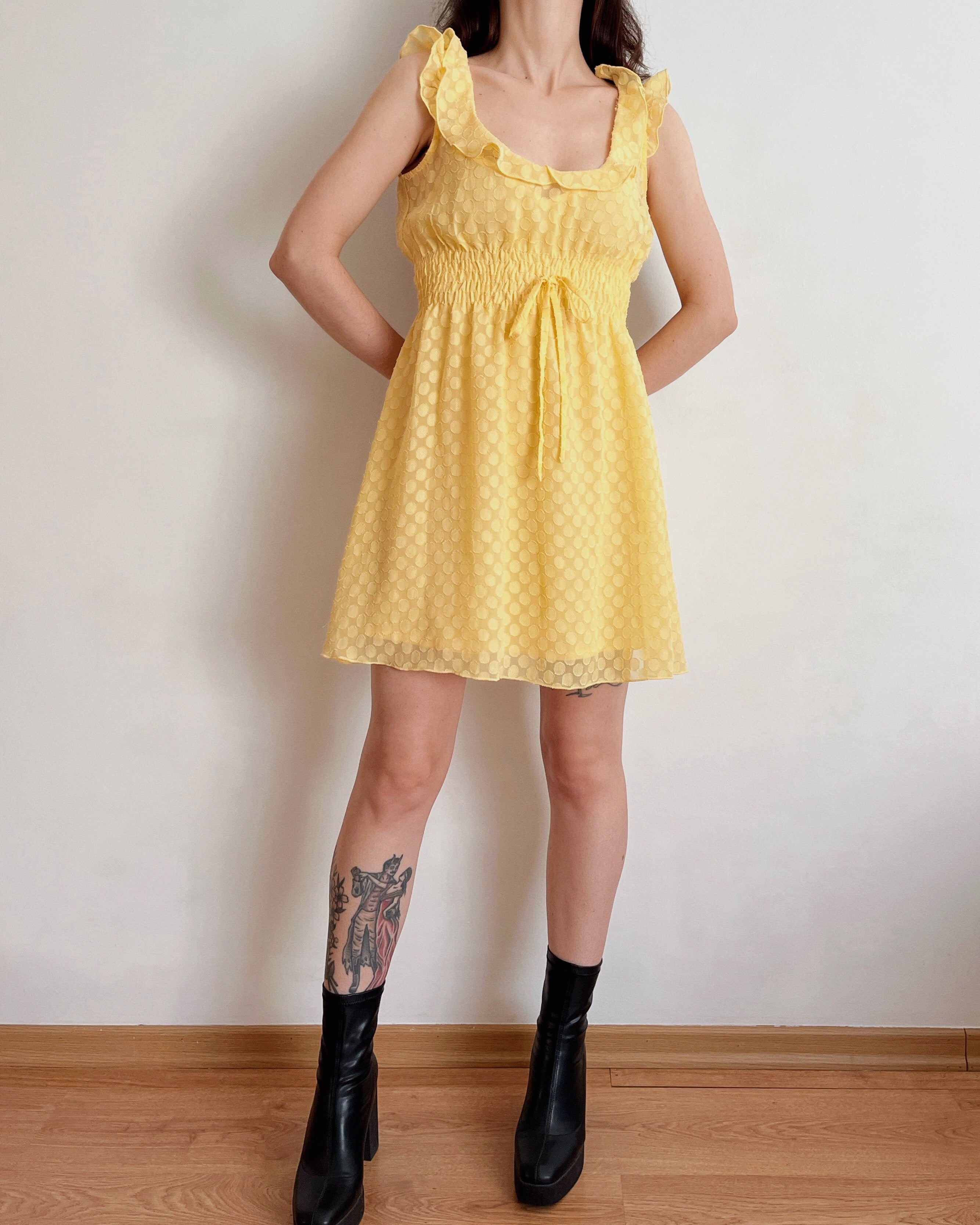 Butter yellow dress (S)