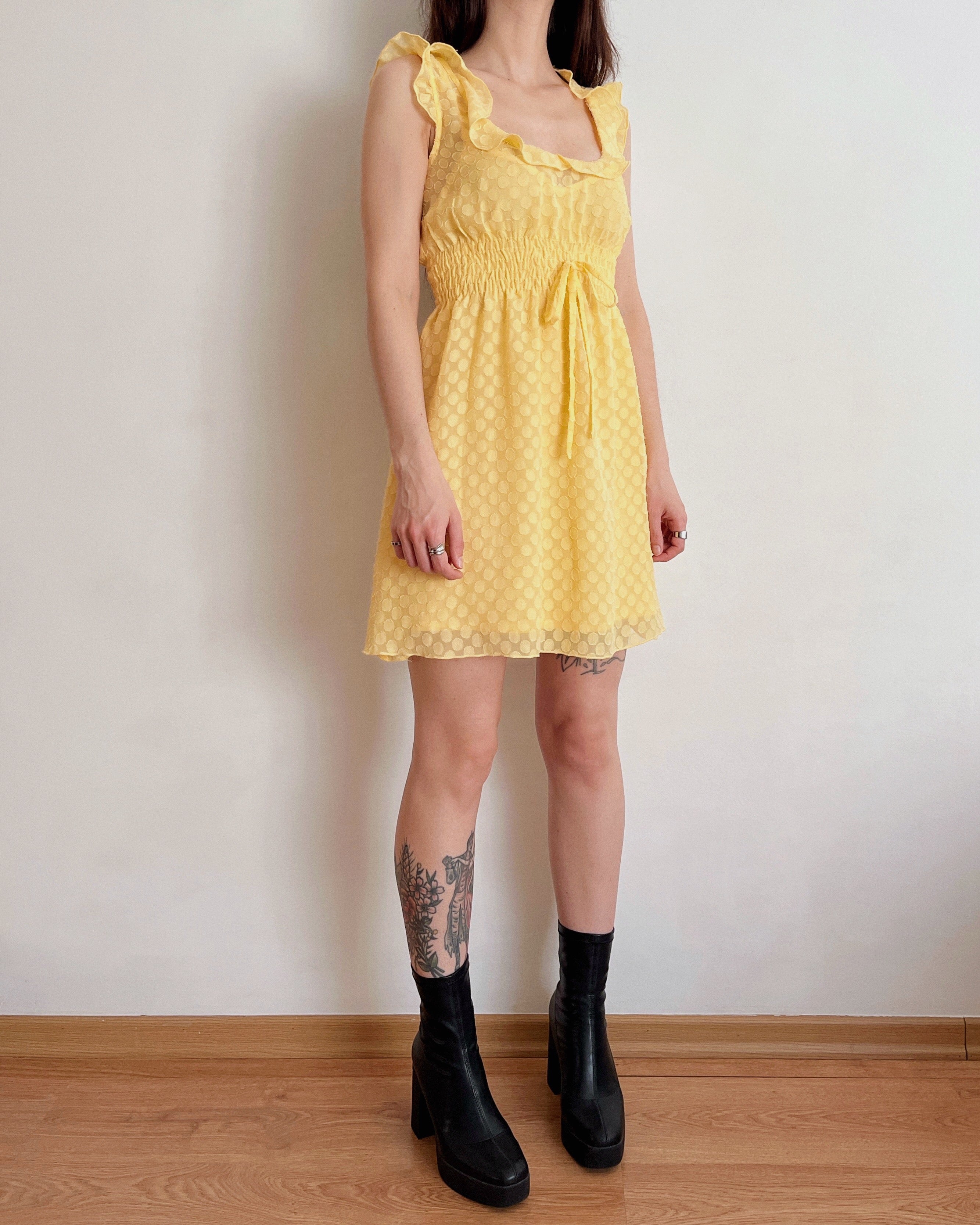Butter yellow dress (S)