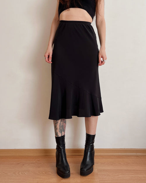 Asymmetric black midi skirt (3XS)