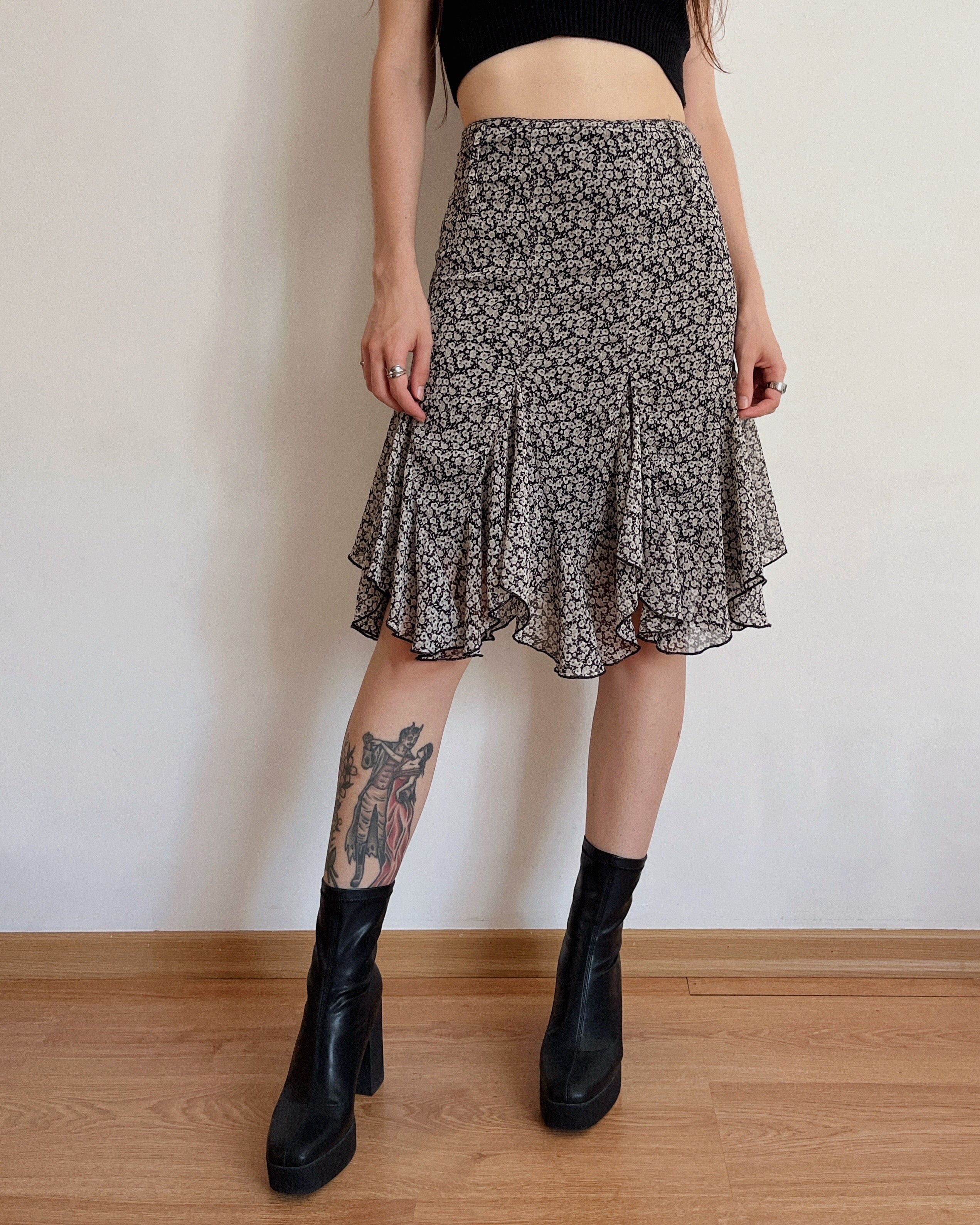 Vintage floral skirt (XS/S) – sullenvintage