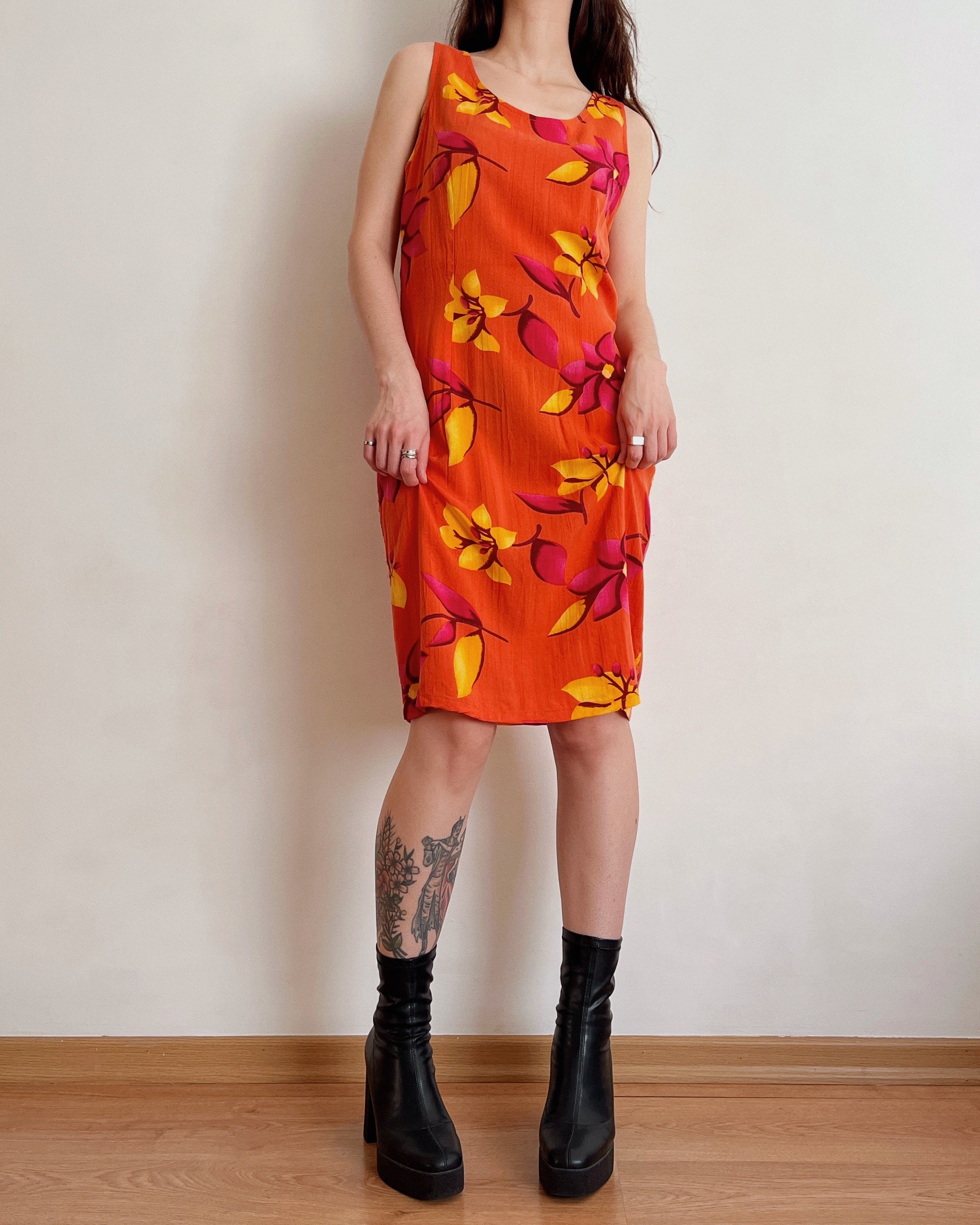 Vintage midi dress (S/M)