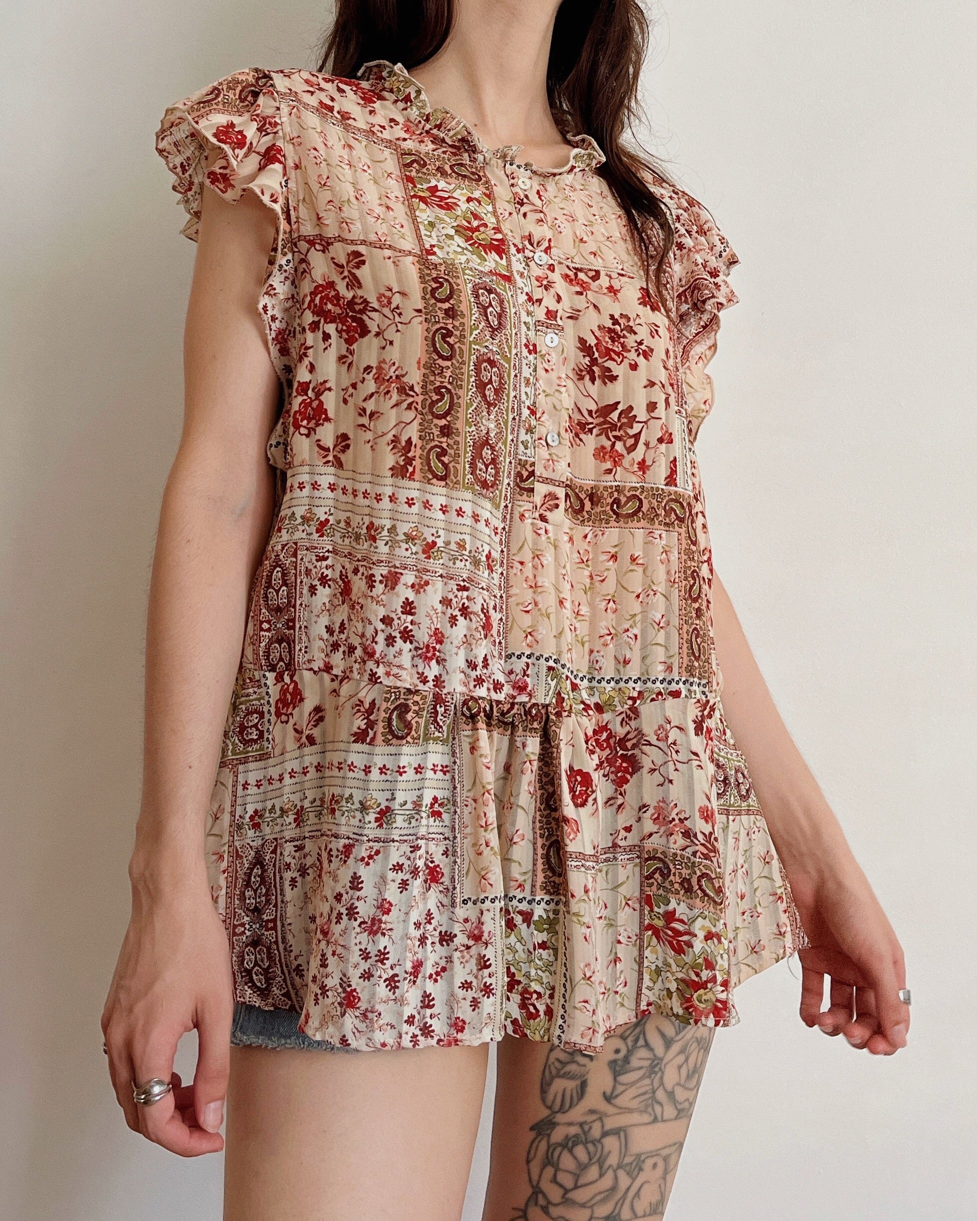 Semi-sheer blouse (L)