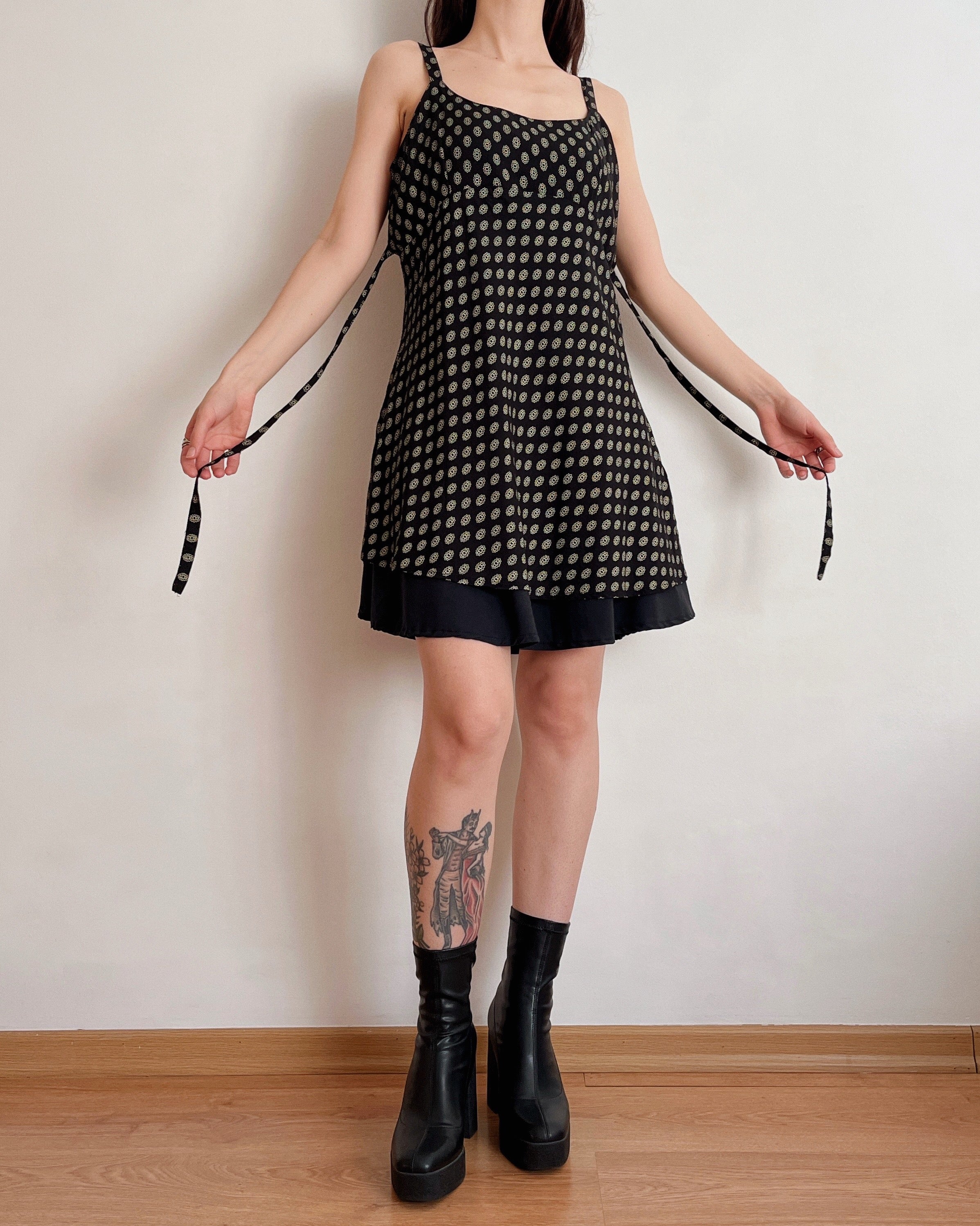 Vintage empire waist dress (M)