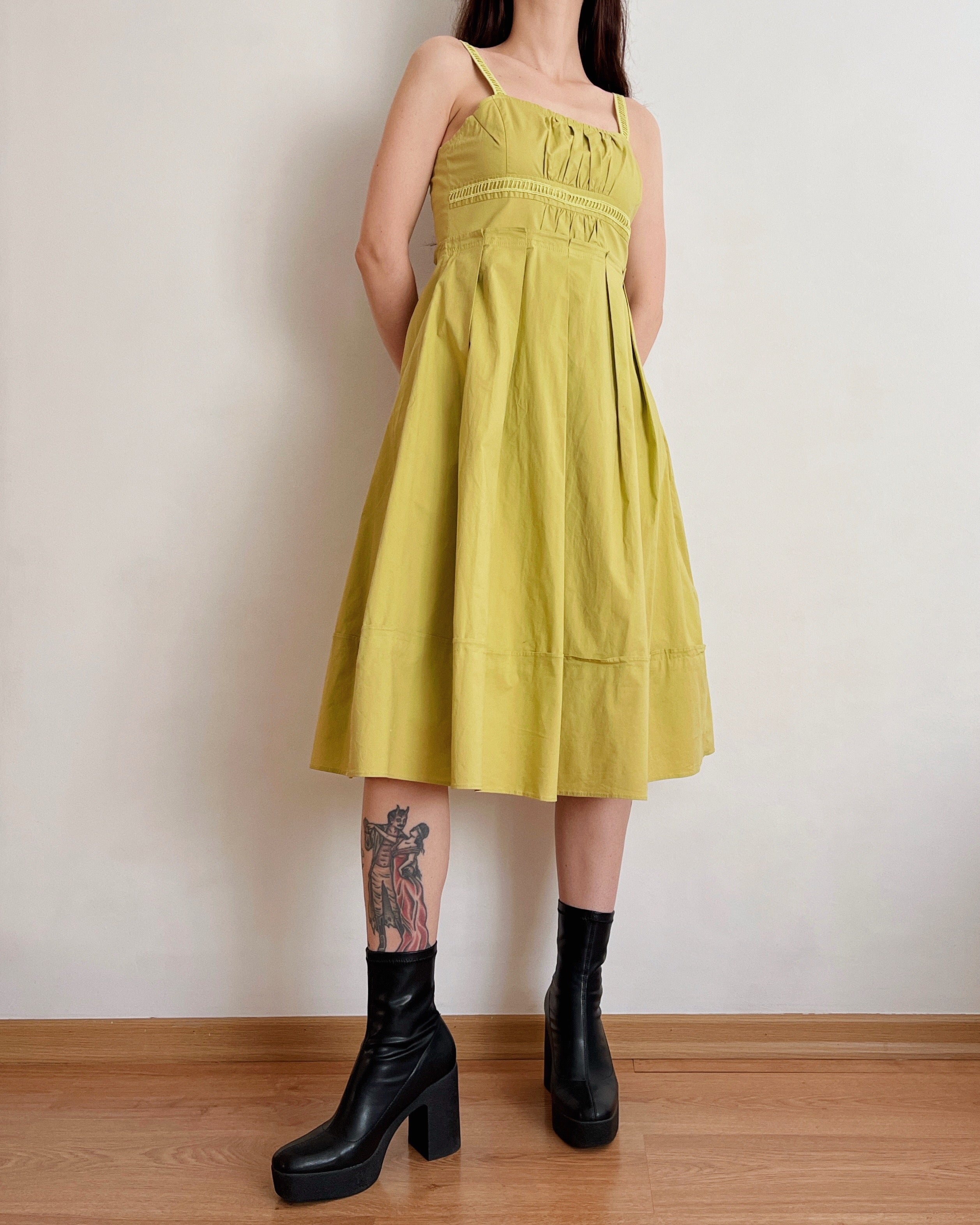 Pleated vintage midi dress (XS)