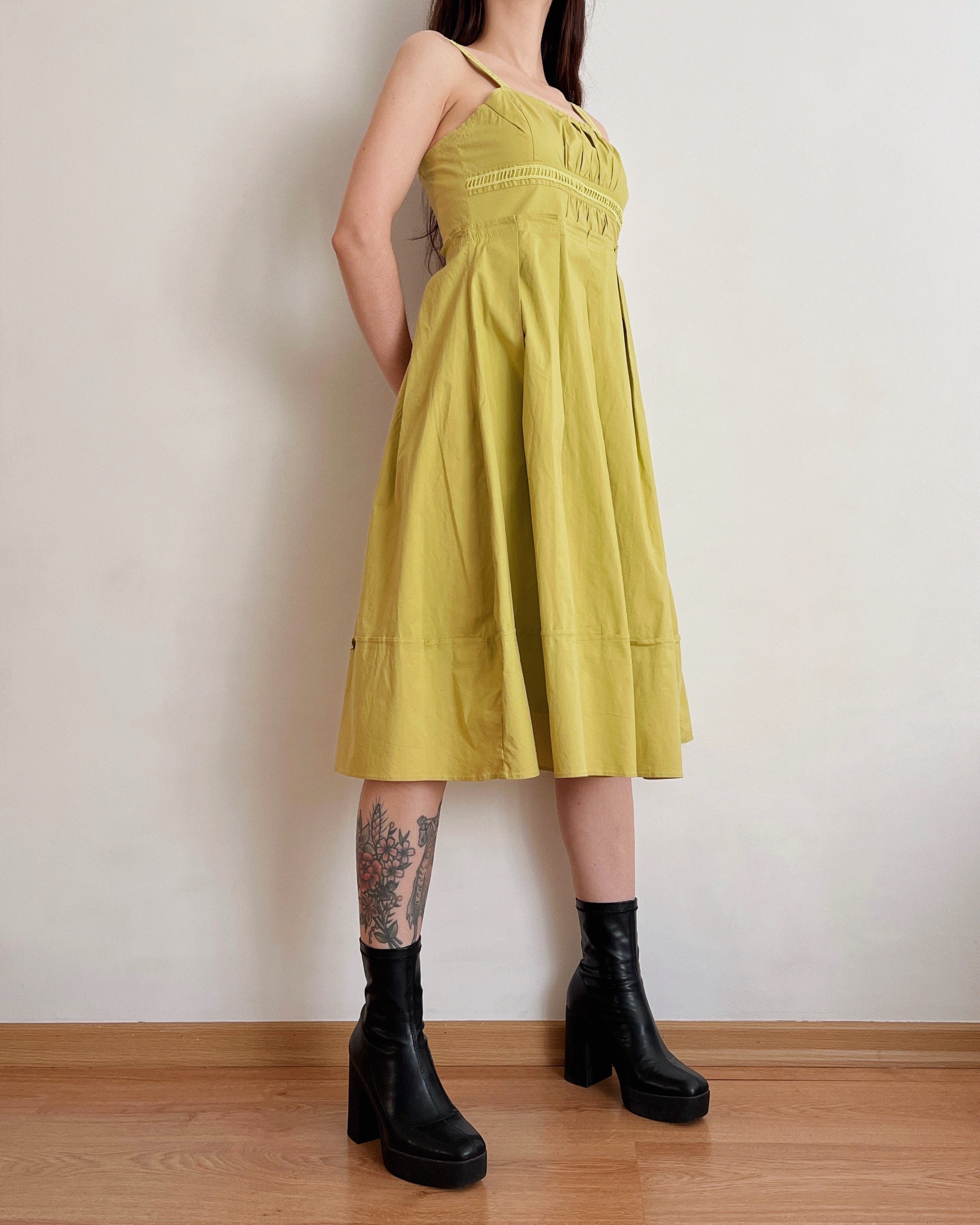 Pleated vintage midi dress (XS)