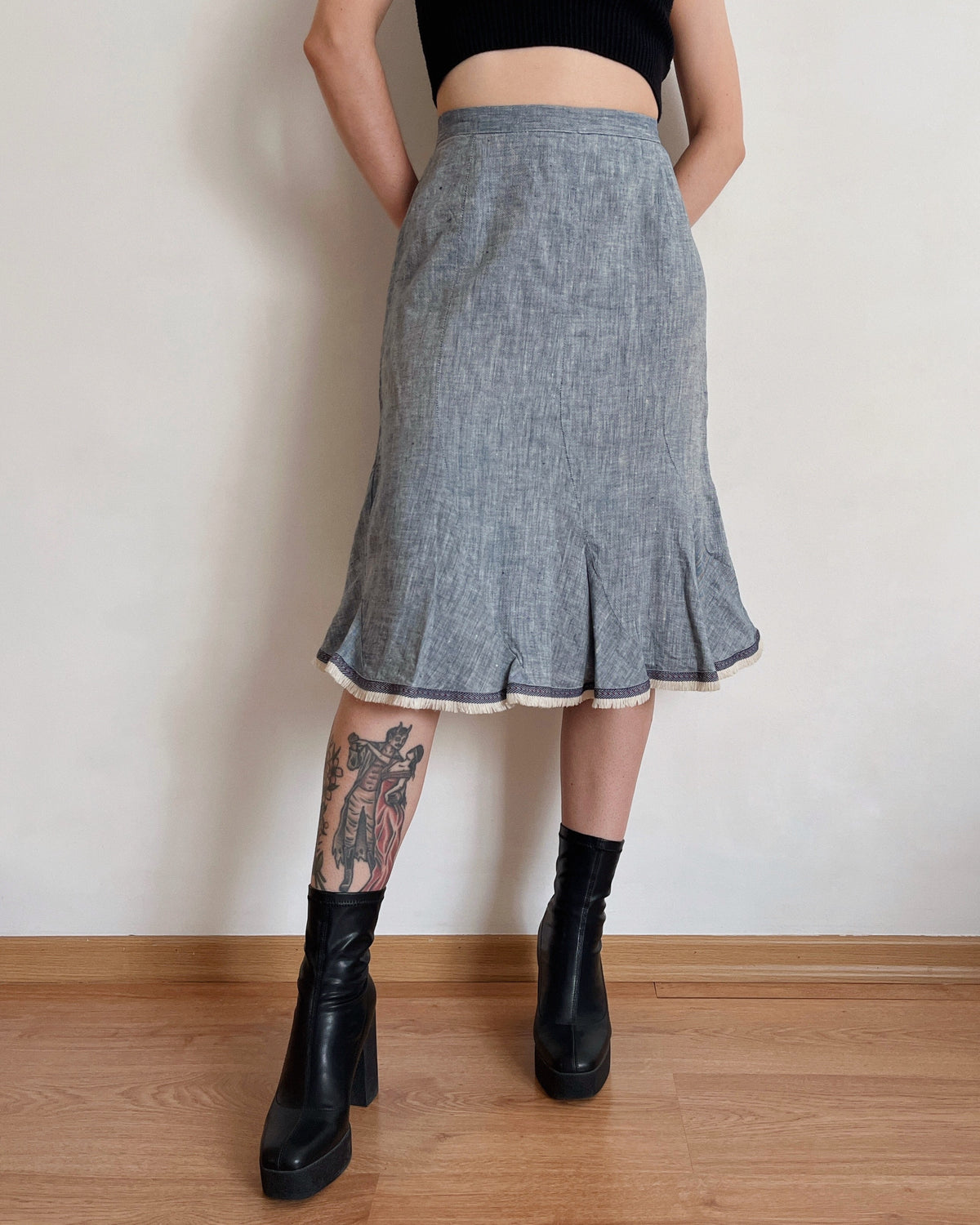Vintage midi skirt (S/M)