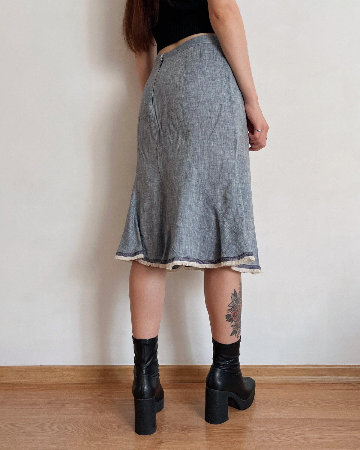Vintage midi skirt (S/M)