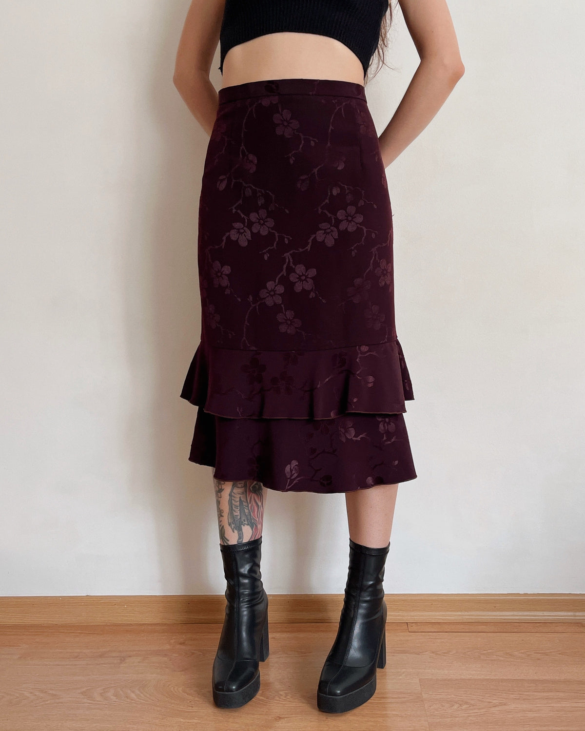 Vintage burgundy floral skirt (4XL)