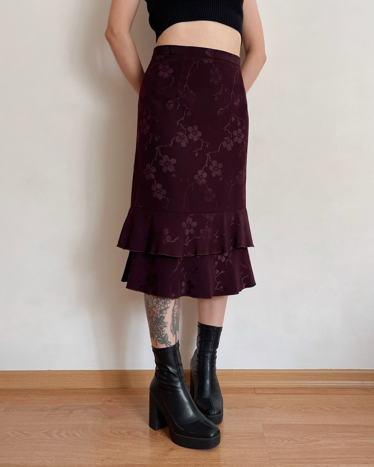 Vintage burgundy floral skirt (4XL)