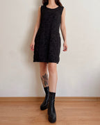 Black midi dress with velvet details (L)