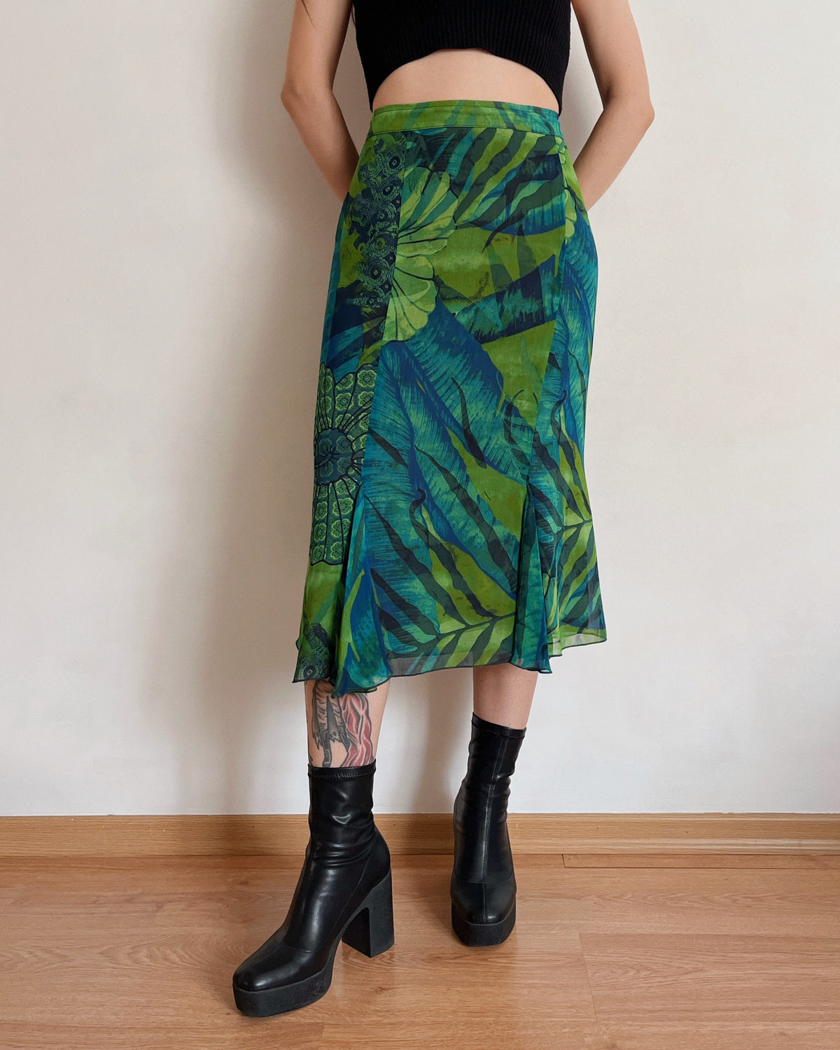 Vintage midi skirt (XL)