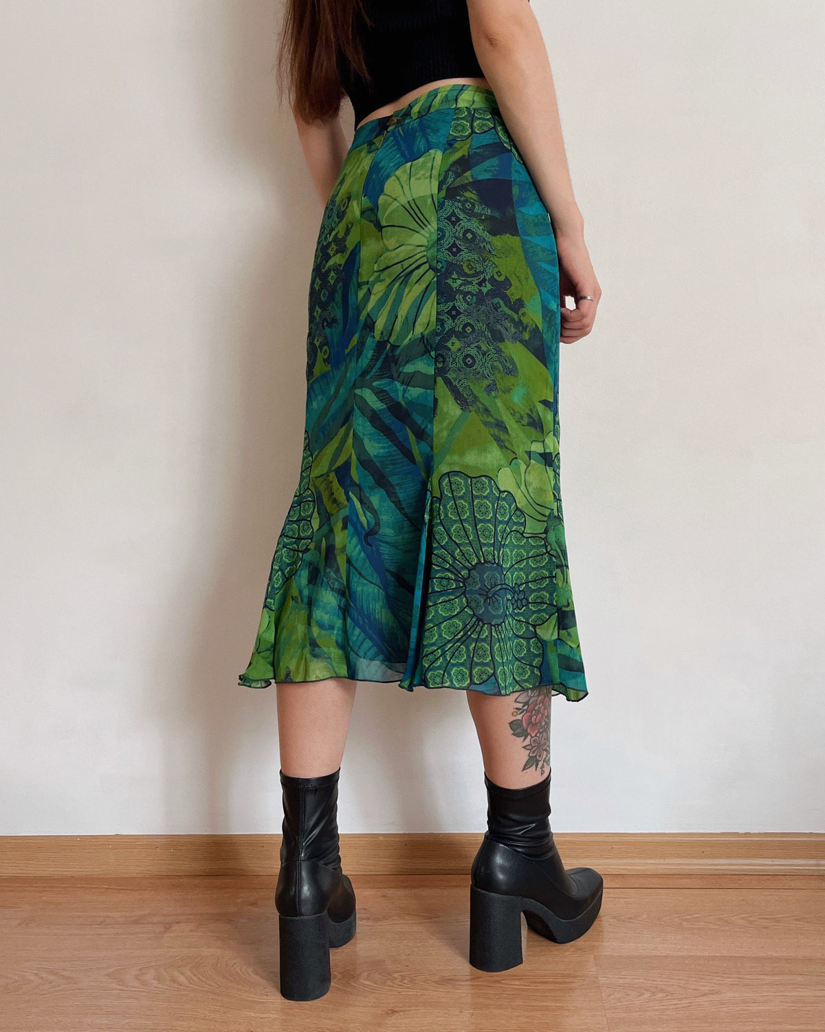 Vintage midi skirt (XL)