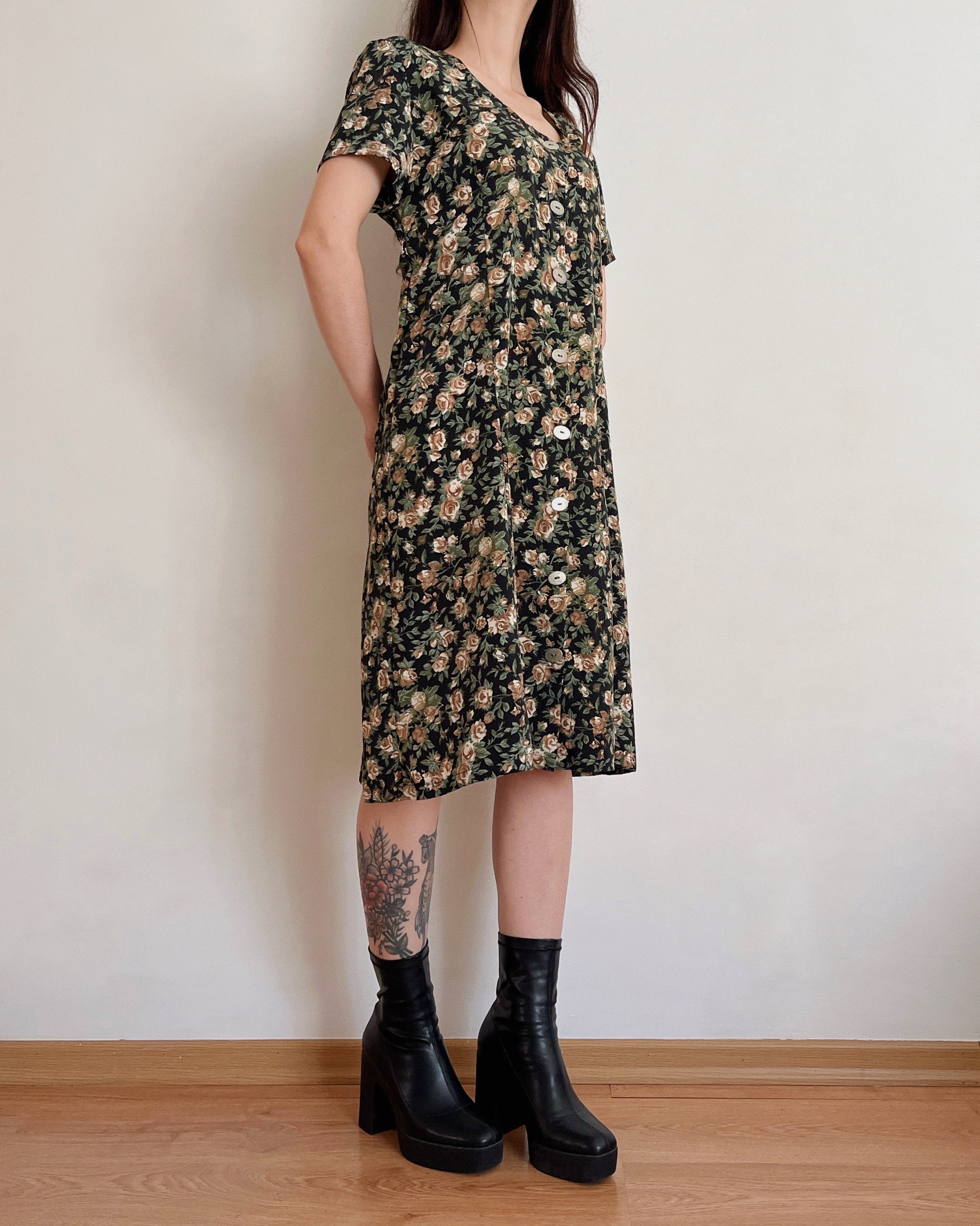 Vintage rose dress (M)