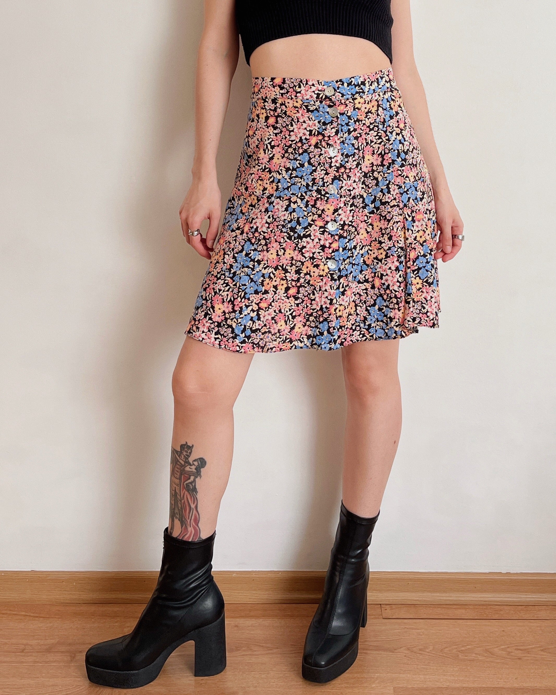 Floral mini skirt (M/L)