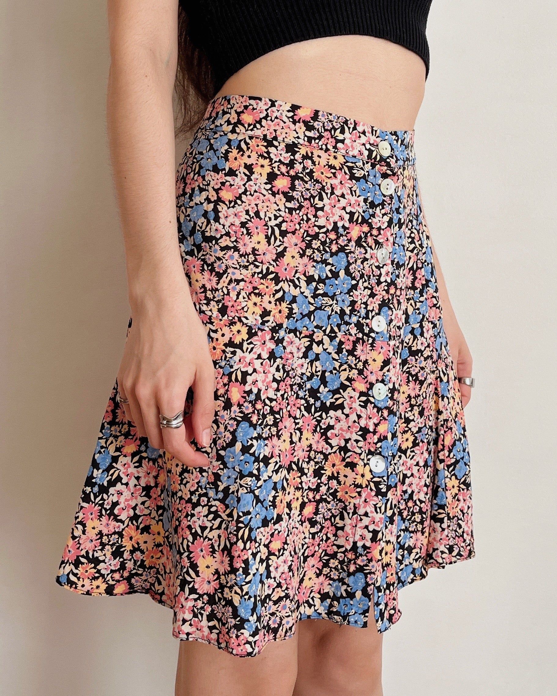 Floral mini skirt (M/L)
