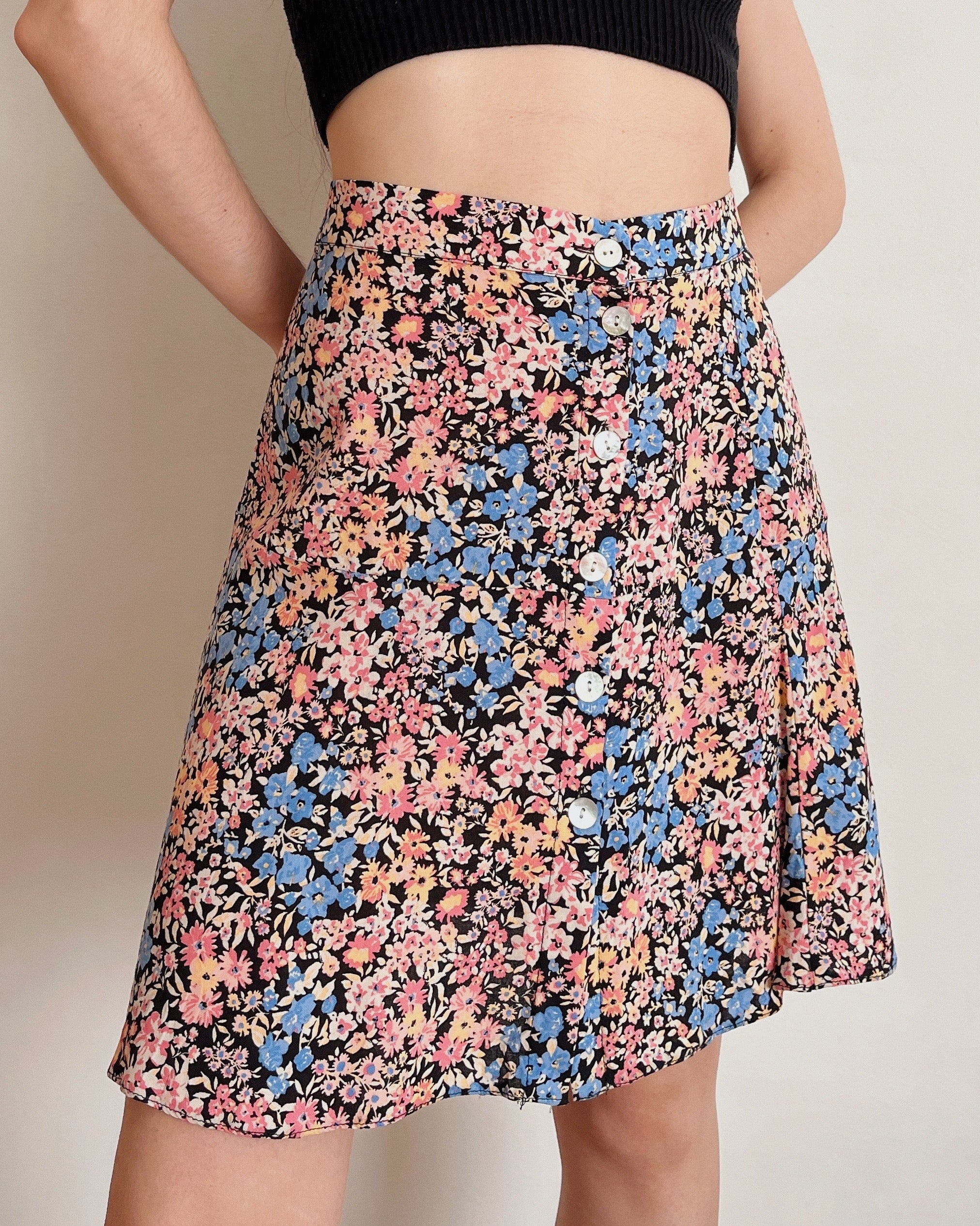 Floral mini skirt (M/L)