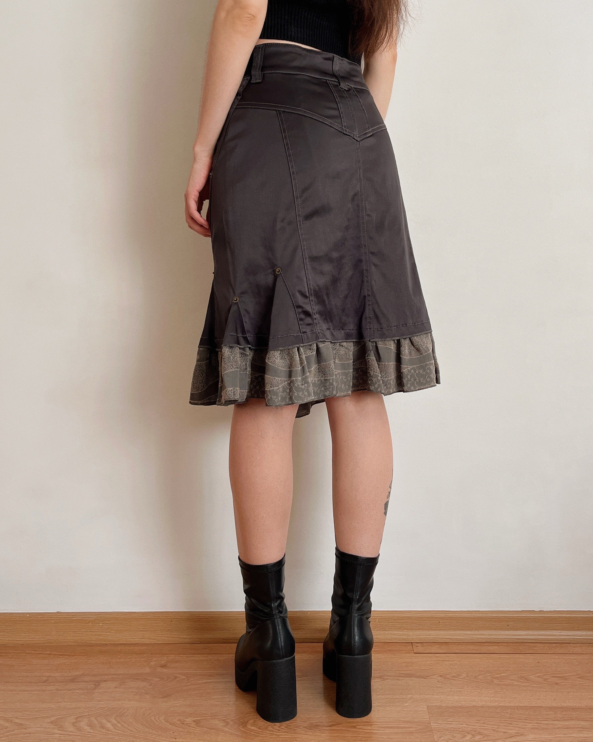 Vintage midi skirt (S/M)