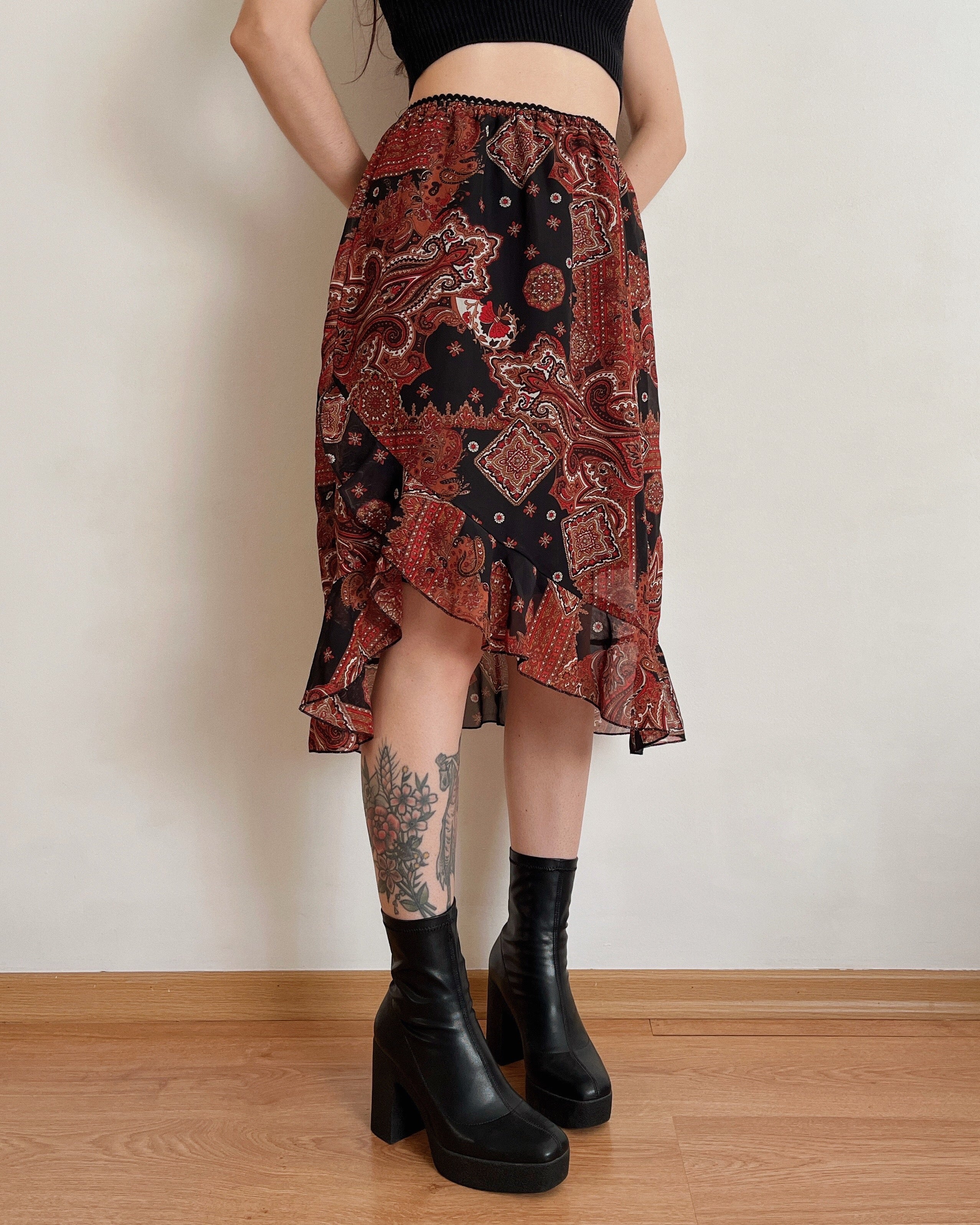 Asymmetric paisley print midi skirt (XS/S)