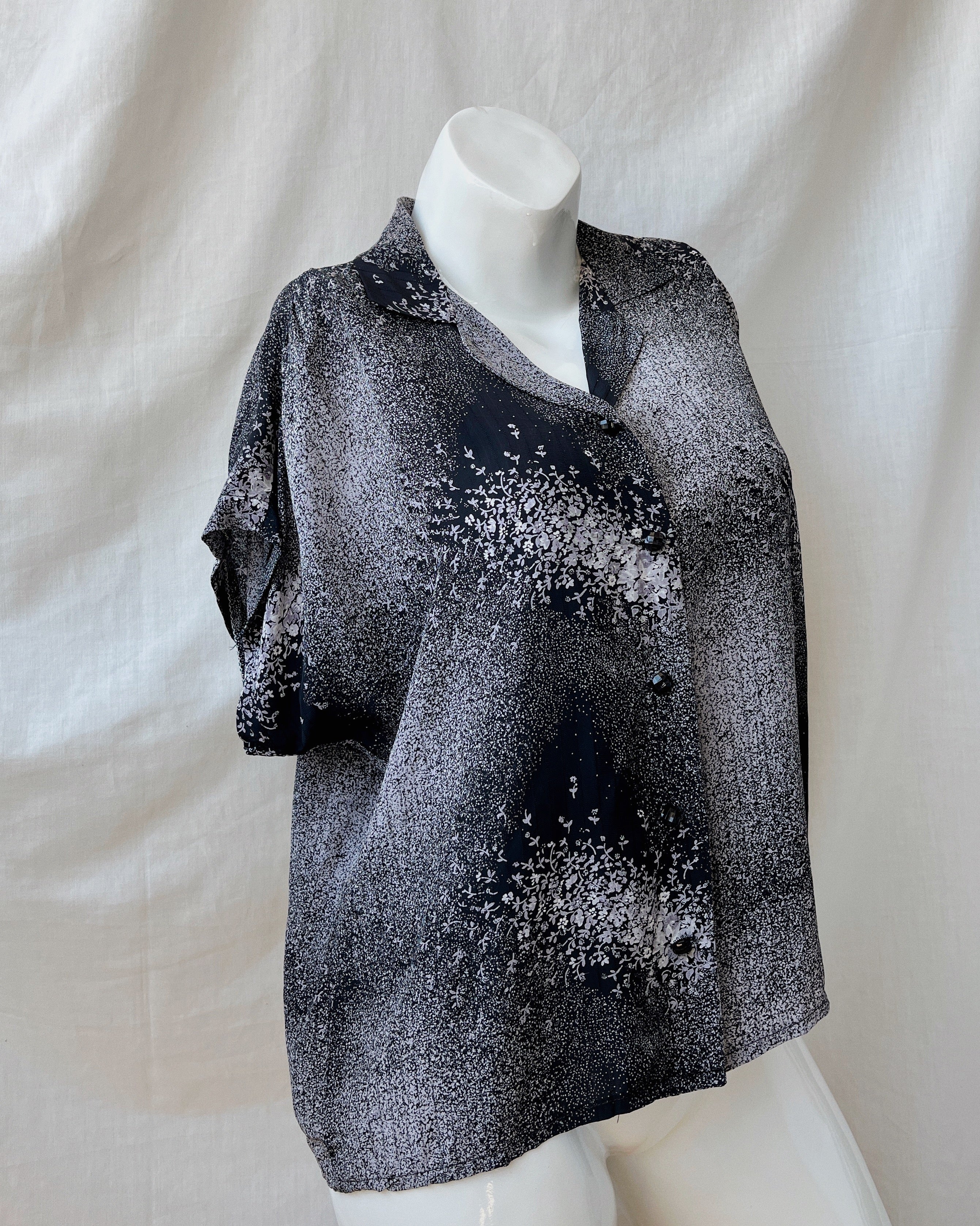 Vintage blouse (M-XL)